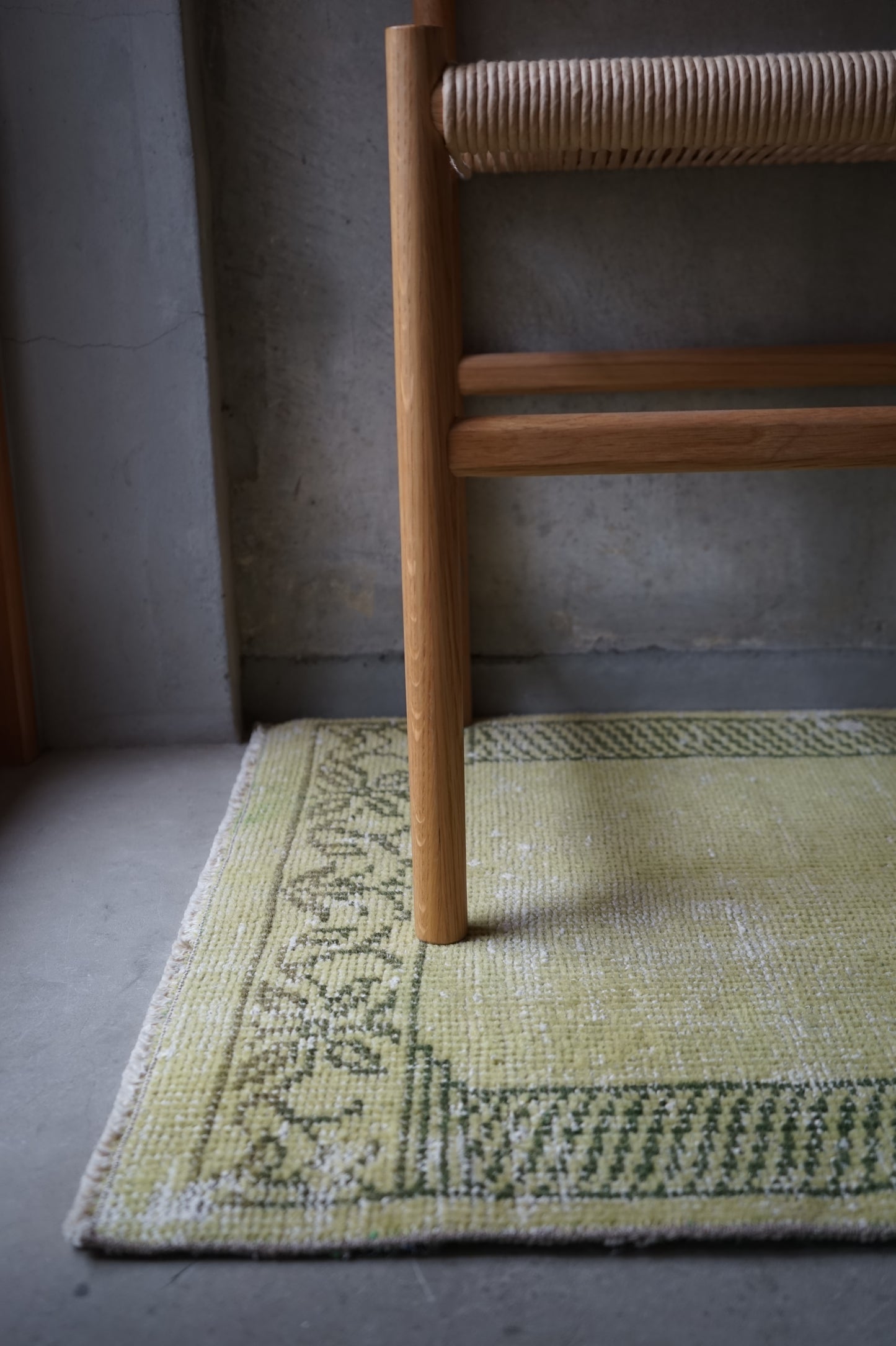 TURKEY OLD ISPARTA ARTICHOKE 1970年代 116 × 66 cm No.TR25201