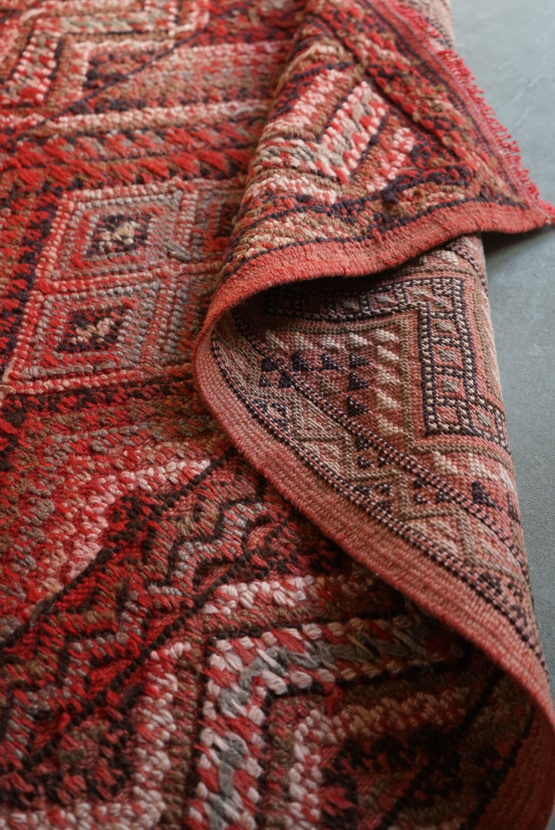 Türkiye Old Kilim Red 1970年代 180 × 88 cm No.TR25268