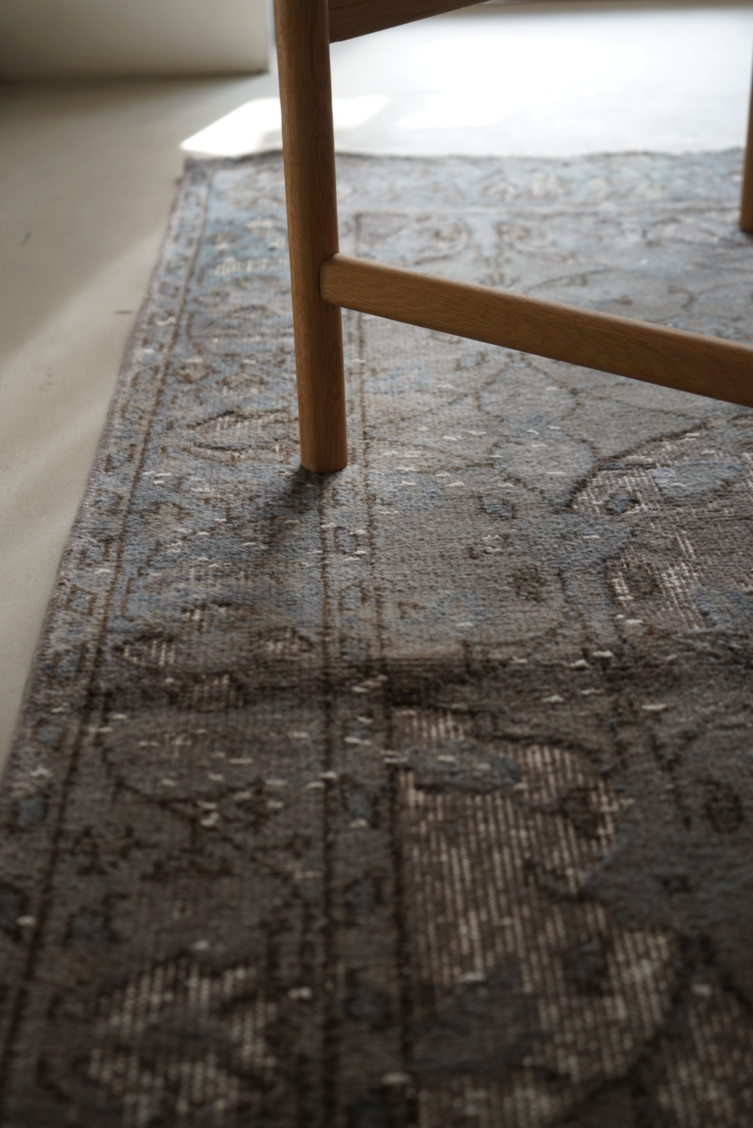 TURKEY OLD CHARCOAL GREY 1970年代 200 × 112 cm No.TR25154