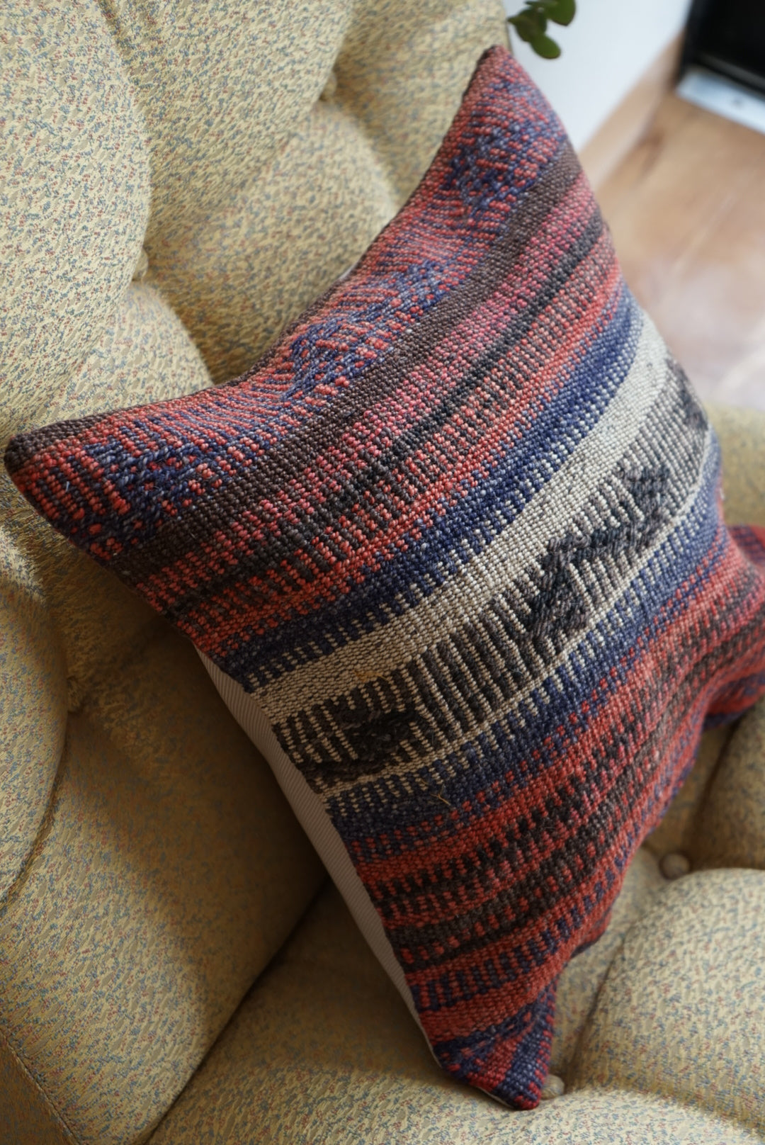 Türkiye Old Kilim Cushion Cover Red , Blue , White Stripe 40 × 40 cm No.TR25445