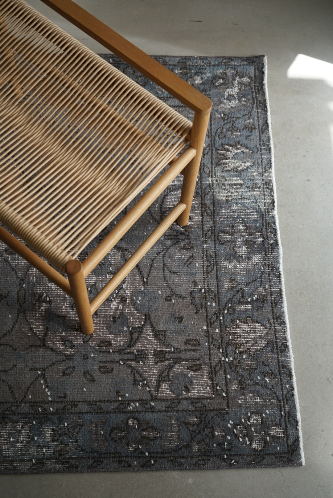 TURKEY OLD CHARCOAL GREY 1970年代 200 × 112 cm No.TR25154