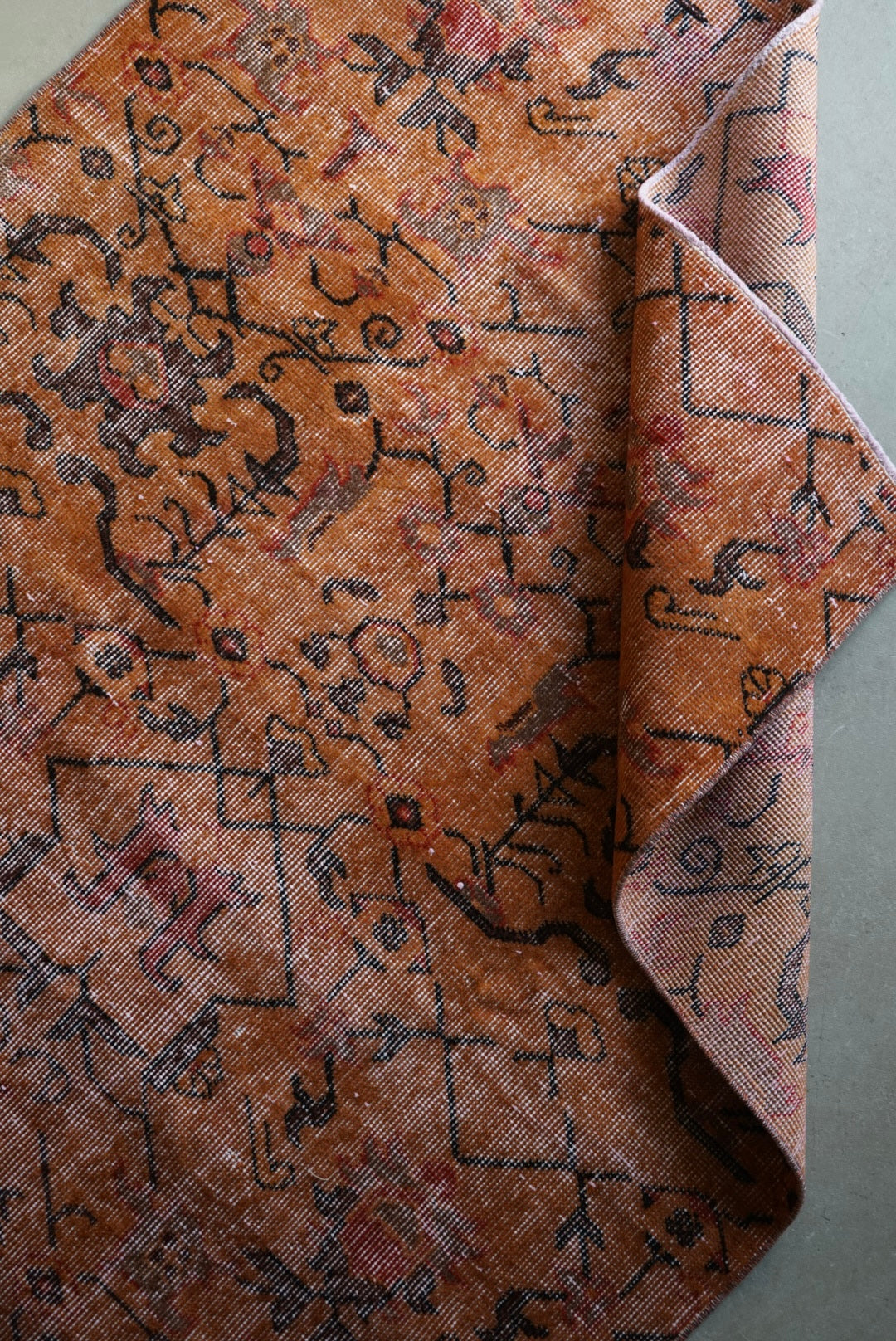 Türkiye Old Isparta Orange Over Dye 1970年代 202 × 113 cm No.TR25260