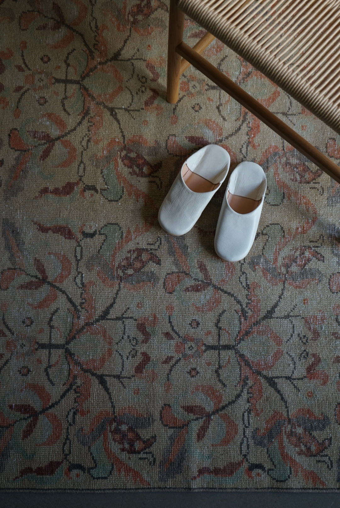 Türkiye Old Isparta Beige Floral 1970年代 218 × 136 cm No.TR25267