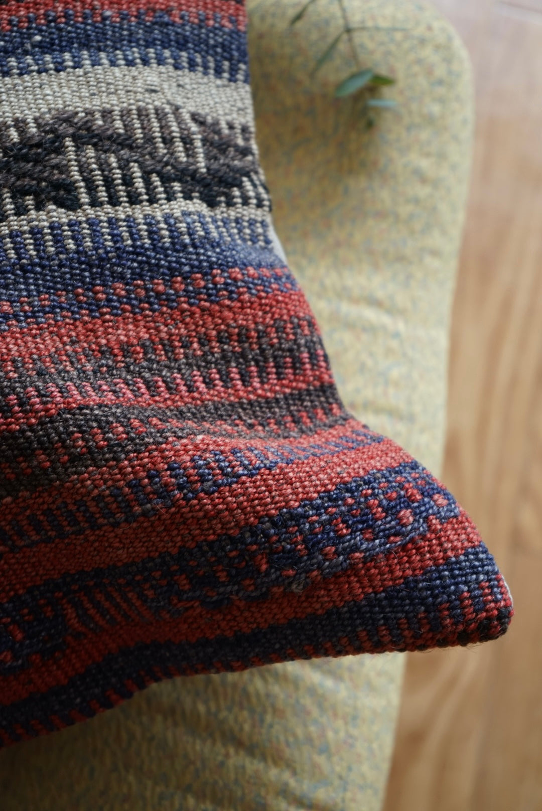 Türkiye Old Kilim Cushion Cover Red , Blue , White Stripe 40 × 40 cm No.TR25445
