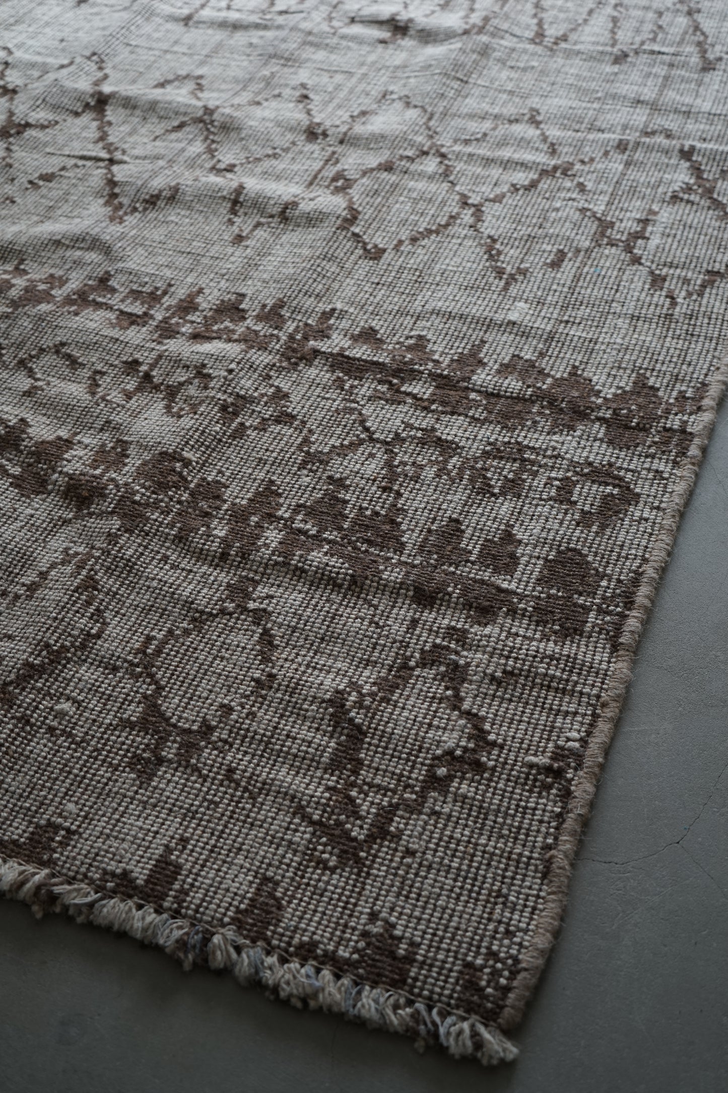 店頭販売 ORIGINAL IRAN QASHQAI KILIM " TRIBE " 204 × 142 cm