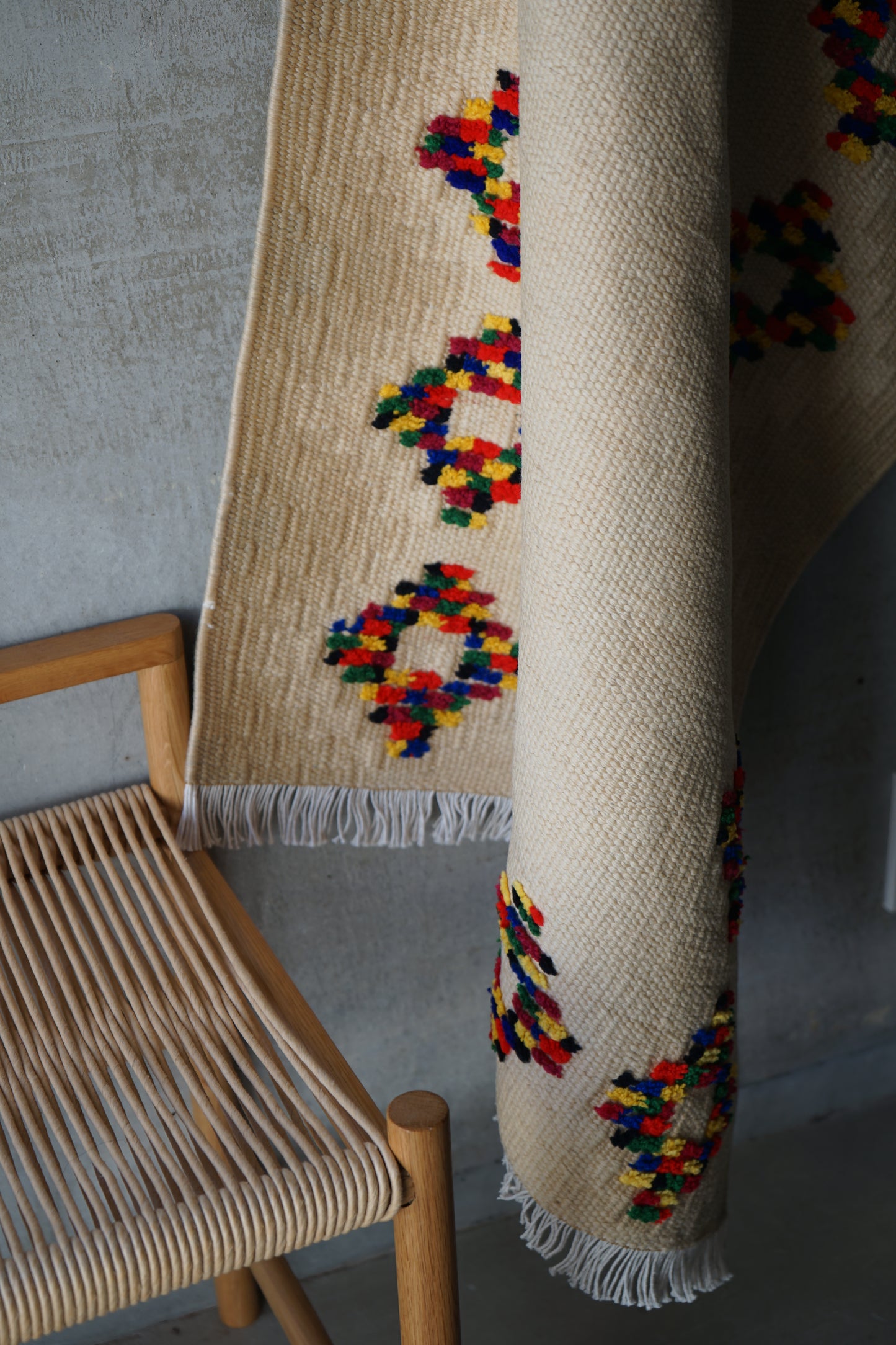 TURKEY VINTAGE KILIM DOT FLOWER 1980年代 125 × 80 cm No.TR25195