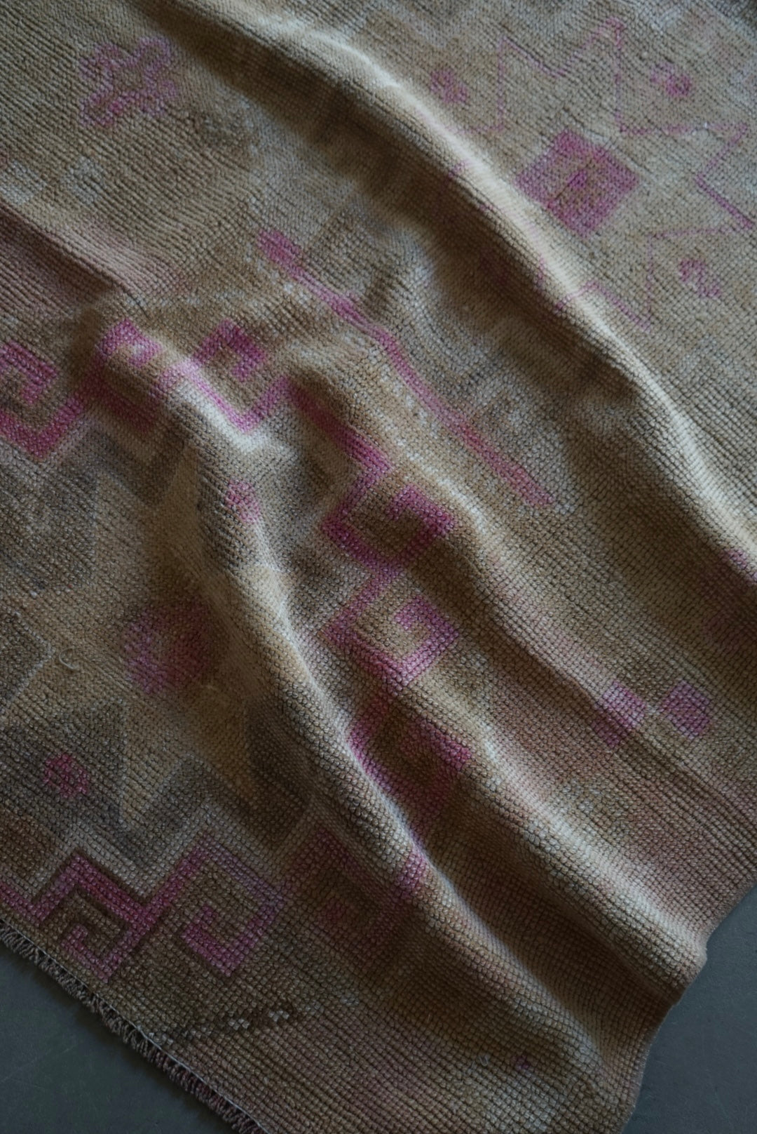 Türkiye Old Oushak Small Size 1970年代 131 × 99 cm No.TR25220