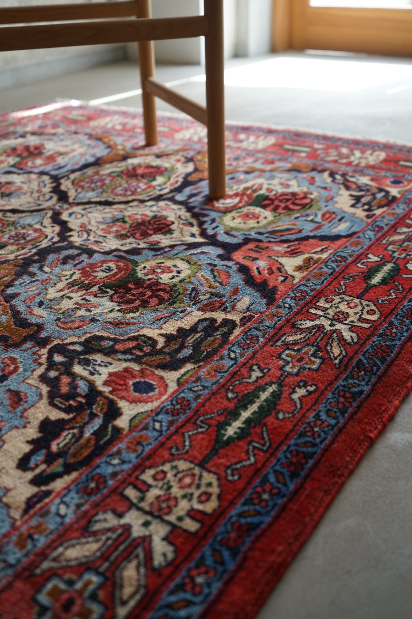 IRAN ANTIQUE BIJAR SANANDAJI MILZA ALI 1920年代 150 × 127 cm