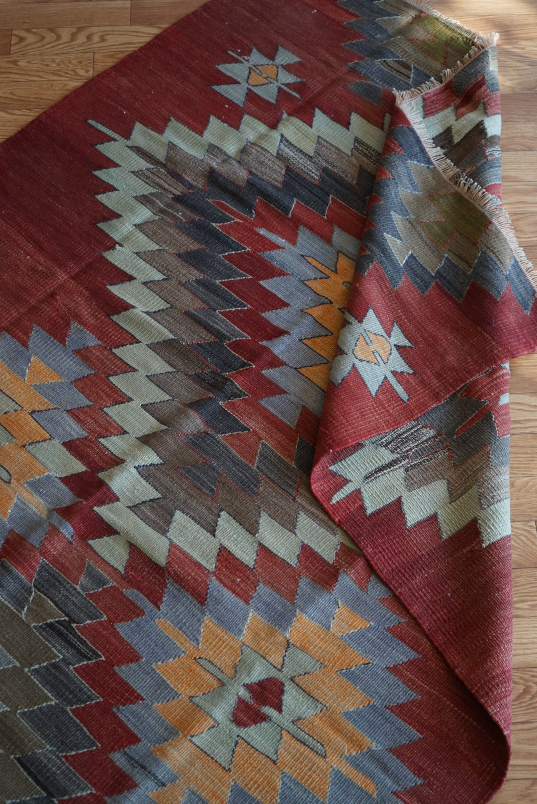 Türkiye Old Kilim Kars Earth Red Tribal Design 1970年代 251 × 137 cm No.TR25547 / 国内送料無料・羊毛手織りキリム