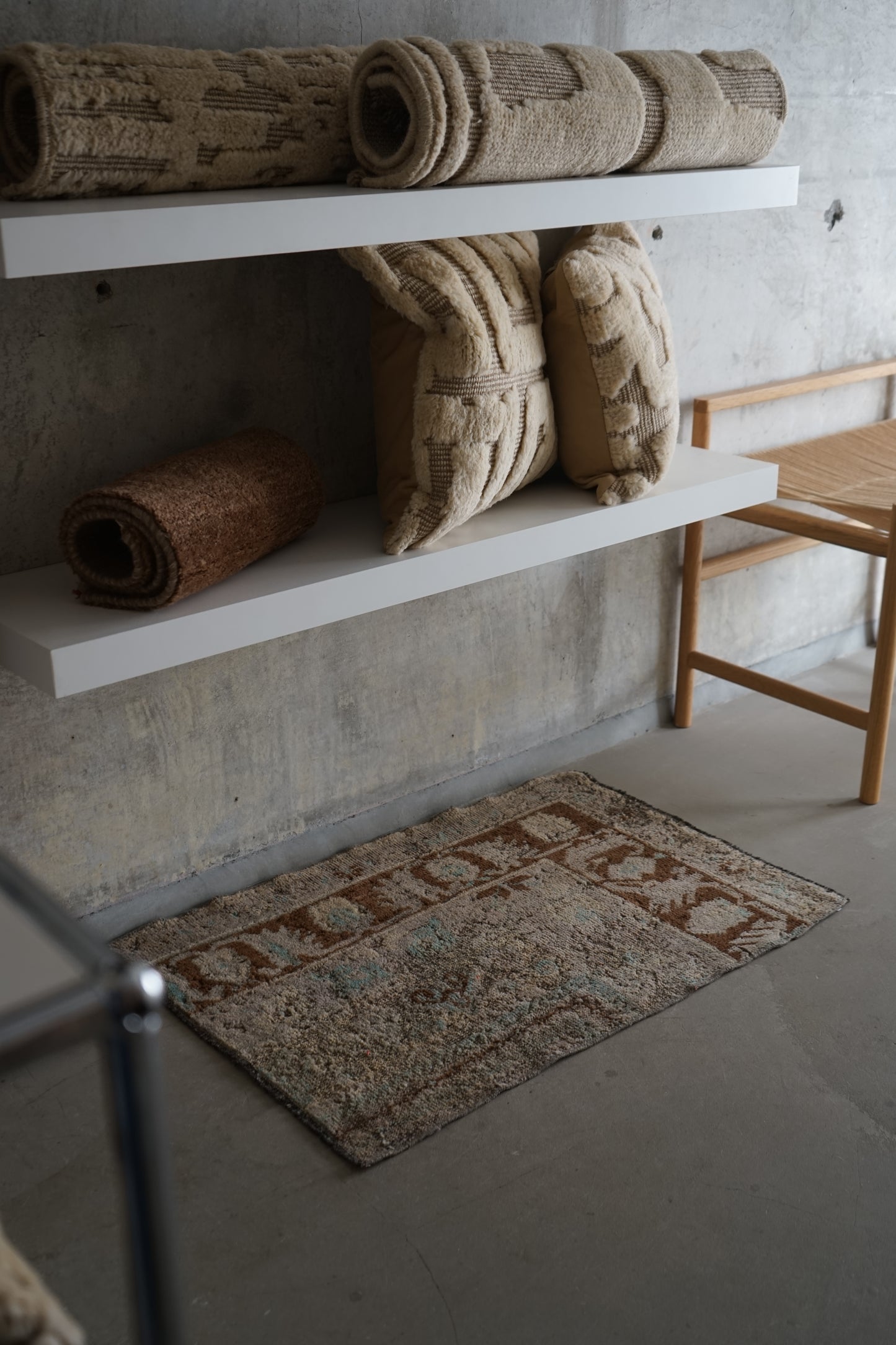 TURKEY VINTAGE SMALL GRAY RUG 78.5 × 54 cm No.TR25170