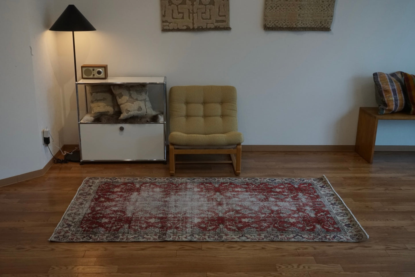 Türkiye Old Isparta Red Floral 1970年代 195 × 107.5 cm No.TR25437
