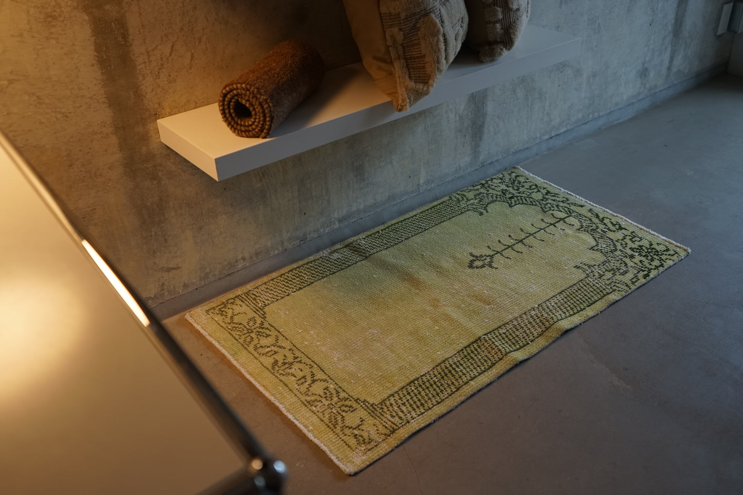 TURKEY OLD ISPARTA ARTICHOKE 1970年代 116 × 66 cm No.TR25201