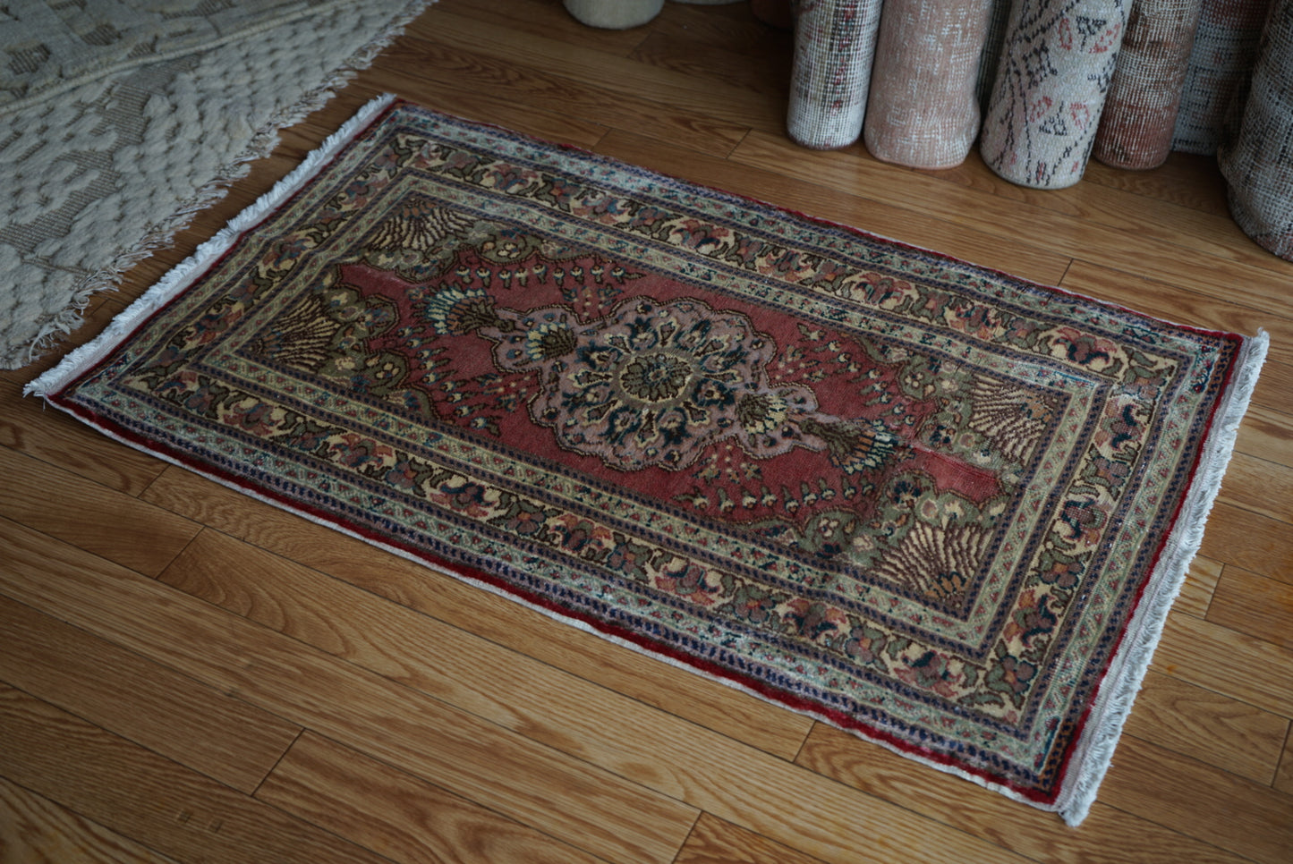 Türkiye Old Kayseri Floral Pink , Beige Doorsize 1960年代 105 × 64 cm No.TR25354