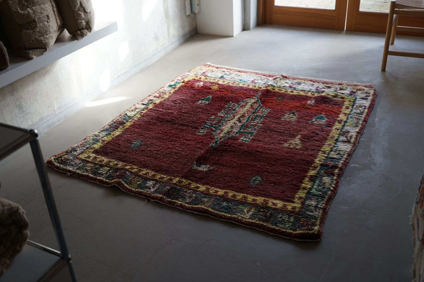 TRIBAL RUG TURKEY OLD OUSHAK 1965年代 154 × 133 cm No.TR25193