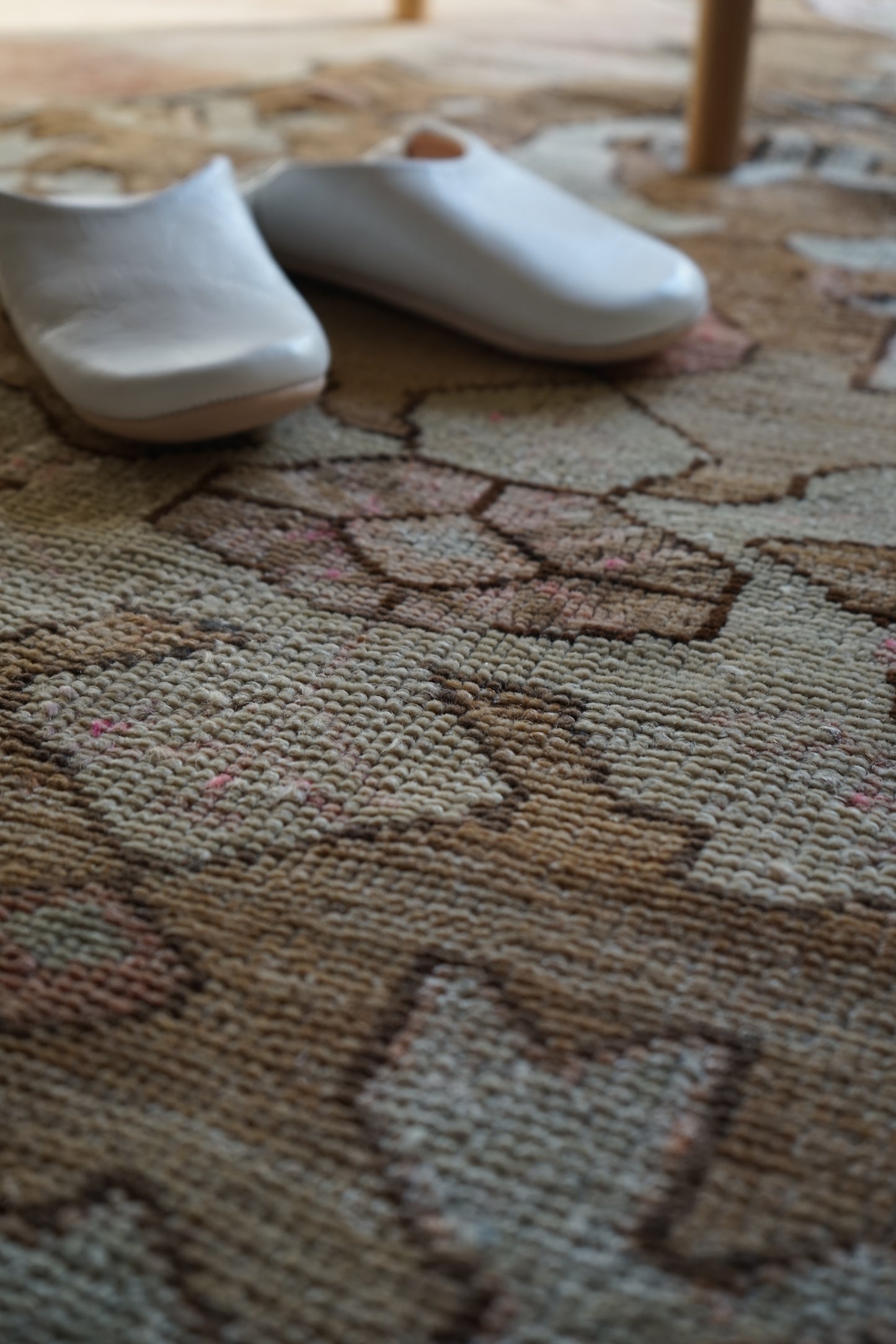 TURKEY OLD OUSHAK SALMON PINK 1970年代 286 × 162 cm No.TR25197