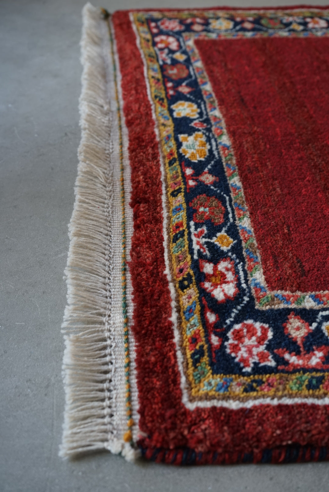 IRAN NEW SHIRAZ QASHQAI GABBEH 119.5 × 85 cm