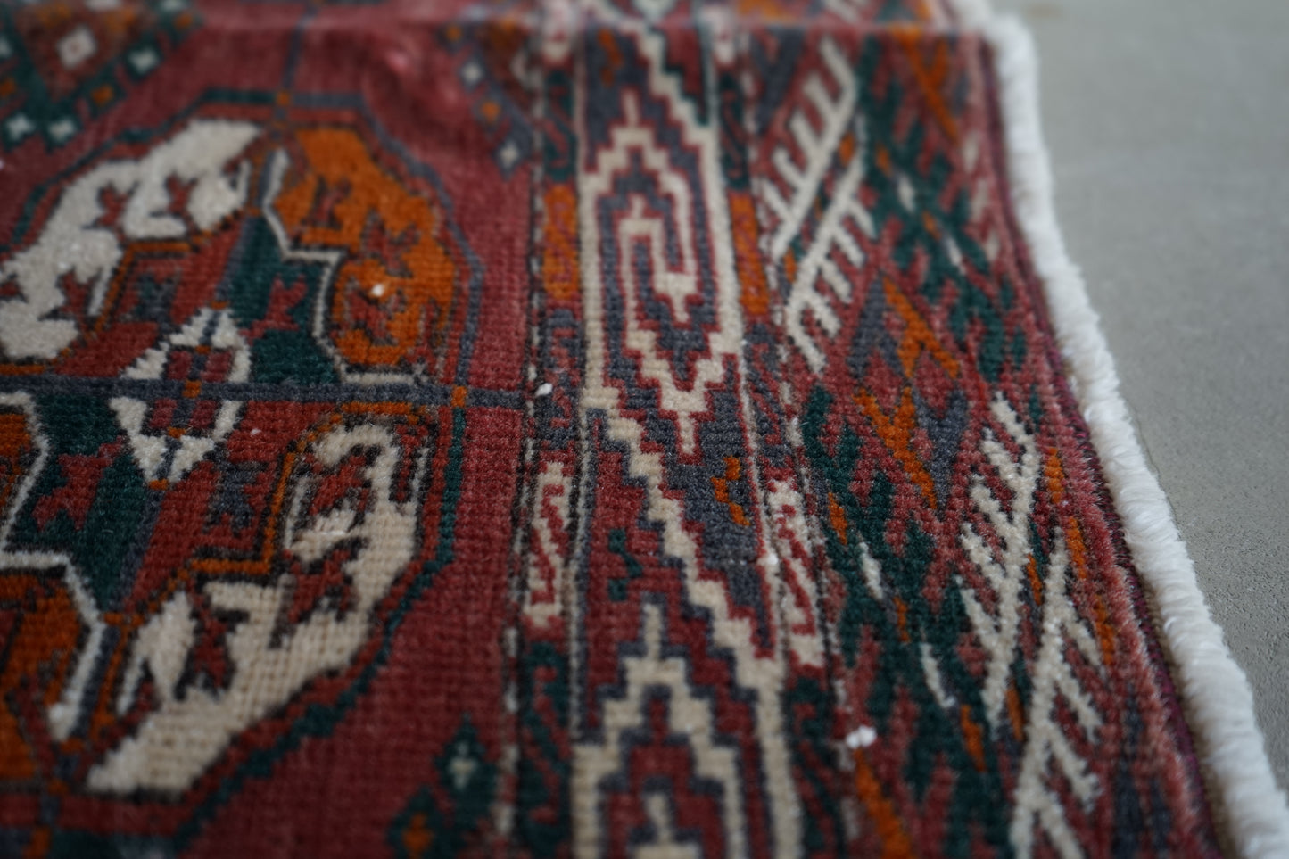 Türkiye Old Turkmen Red 1970年代 120 × 75 cm No.TR25225