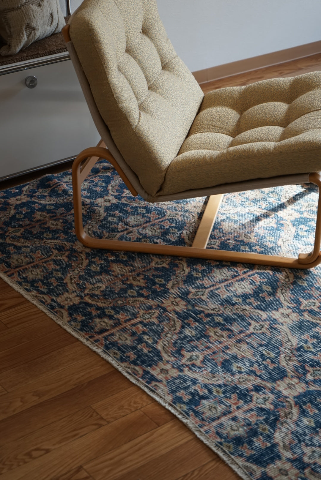 Türkiye Old Isparta Blue 1970年代 255 × 176.5 cm No.TR25434