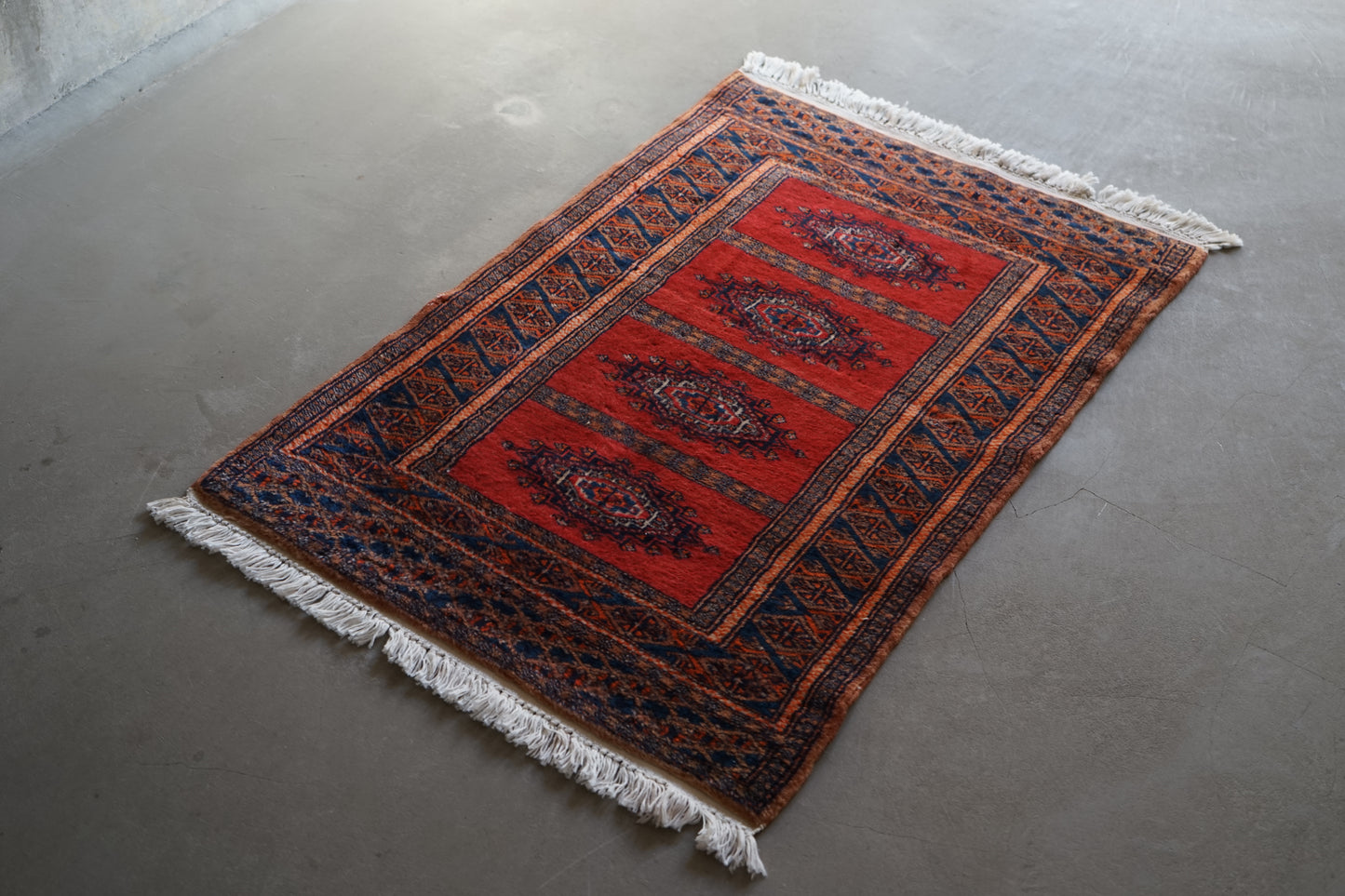 Türkiye Old Turkmen 1970年代 99 × 65.5 cm No.TR25231