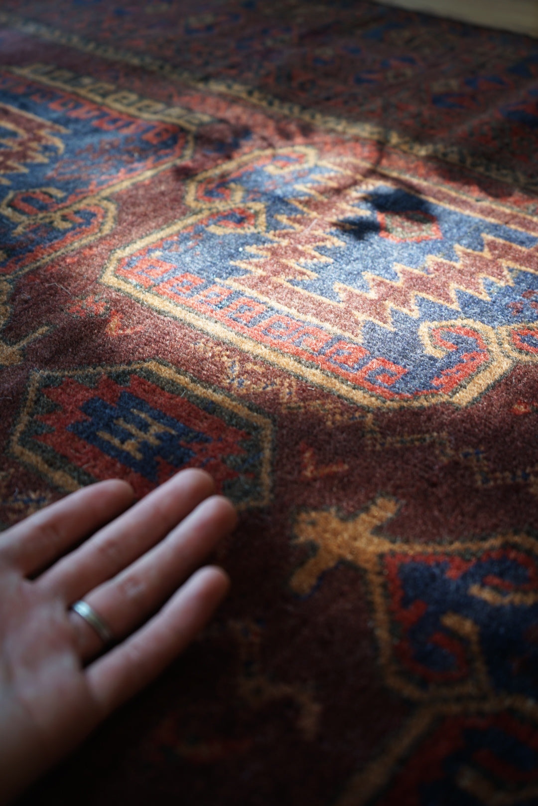 Afghanistan Old Baluch DarkBrown 1975年代 213 × 123.5 cm No.AF2527