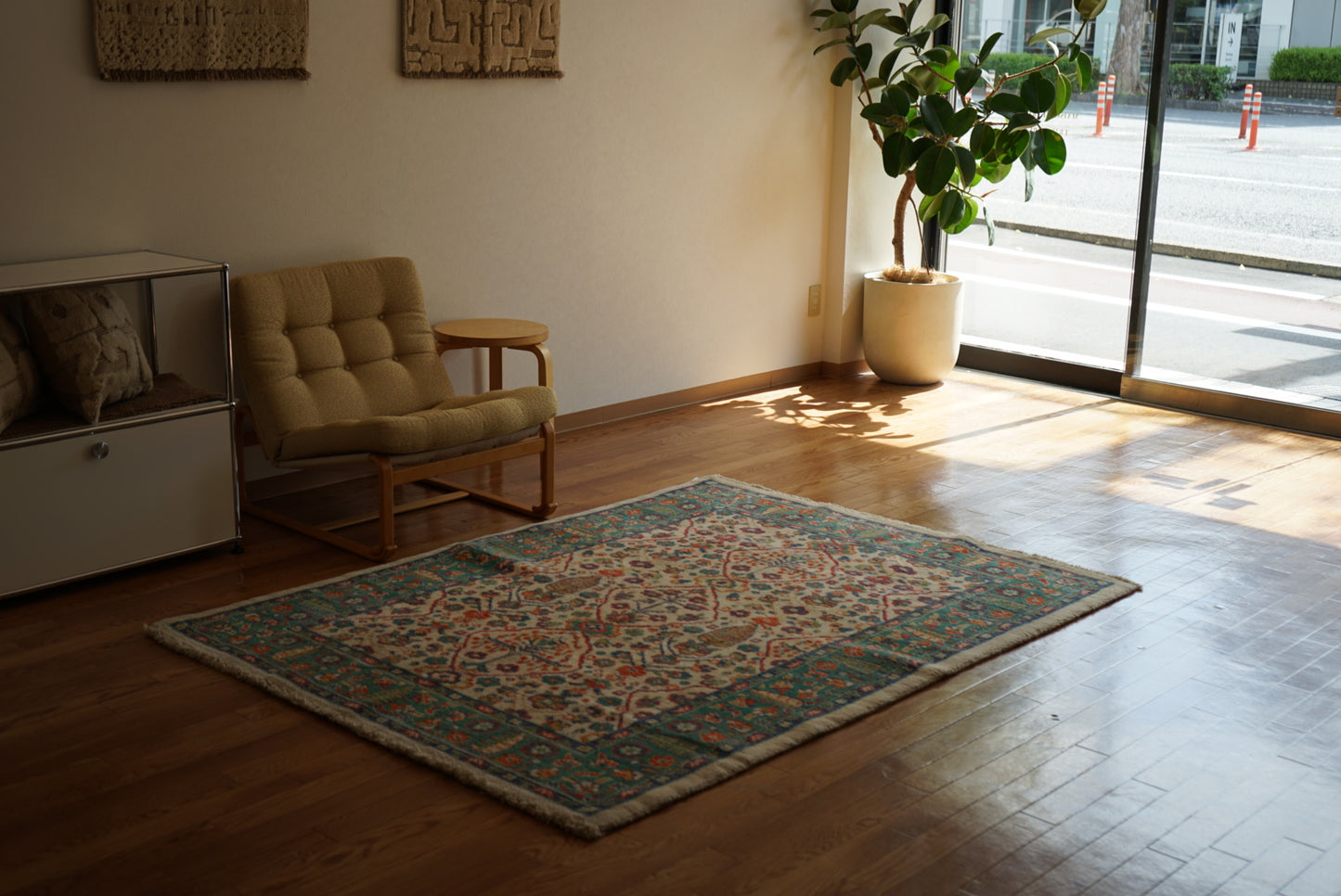 店頭販売 ÉTRETAT ORIGINAL IRAN BAKHTIARI 190 × 140 cm