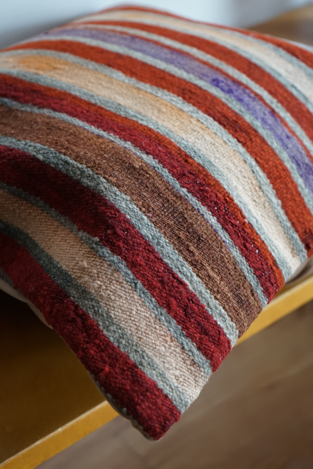 Türkiye Old Kilim Cushion Cover Mix Color Stripe Design 45 × 45 cm No.TR25535 / 送料無料・羊毛手織りキリム