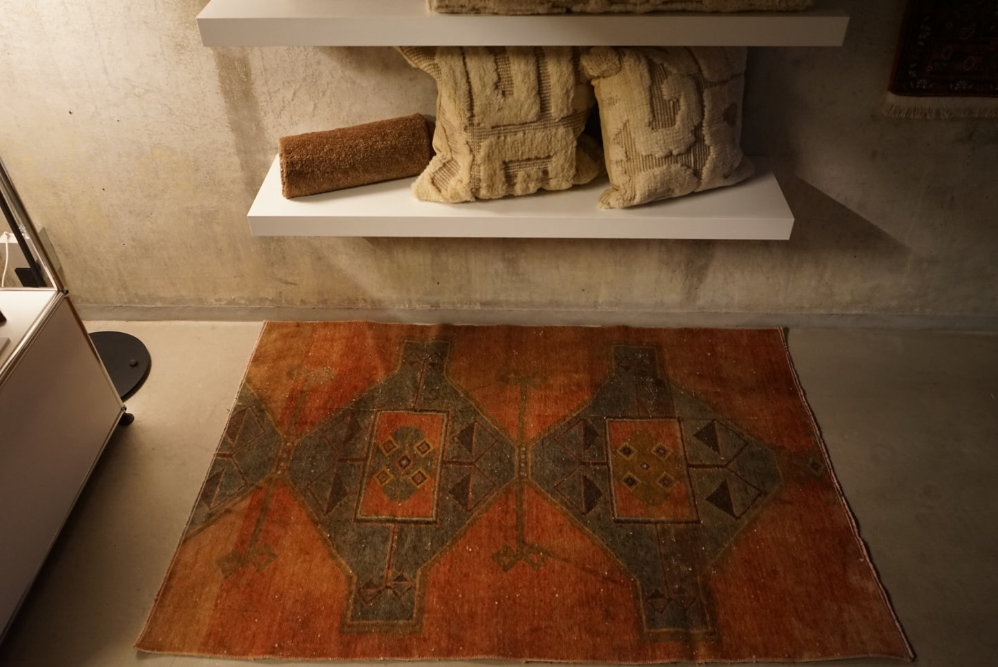 Türkiye Old Oushak Orange Small size 1970年代 137 × 91 cm No.TR25235