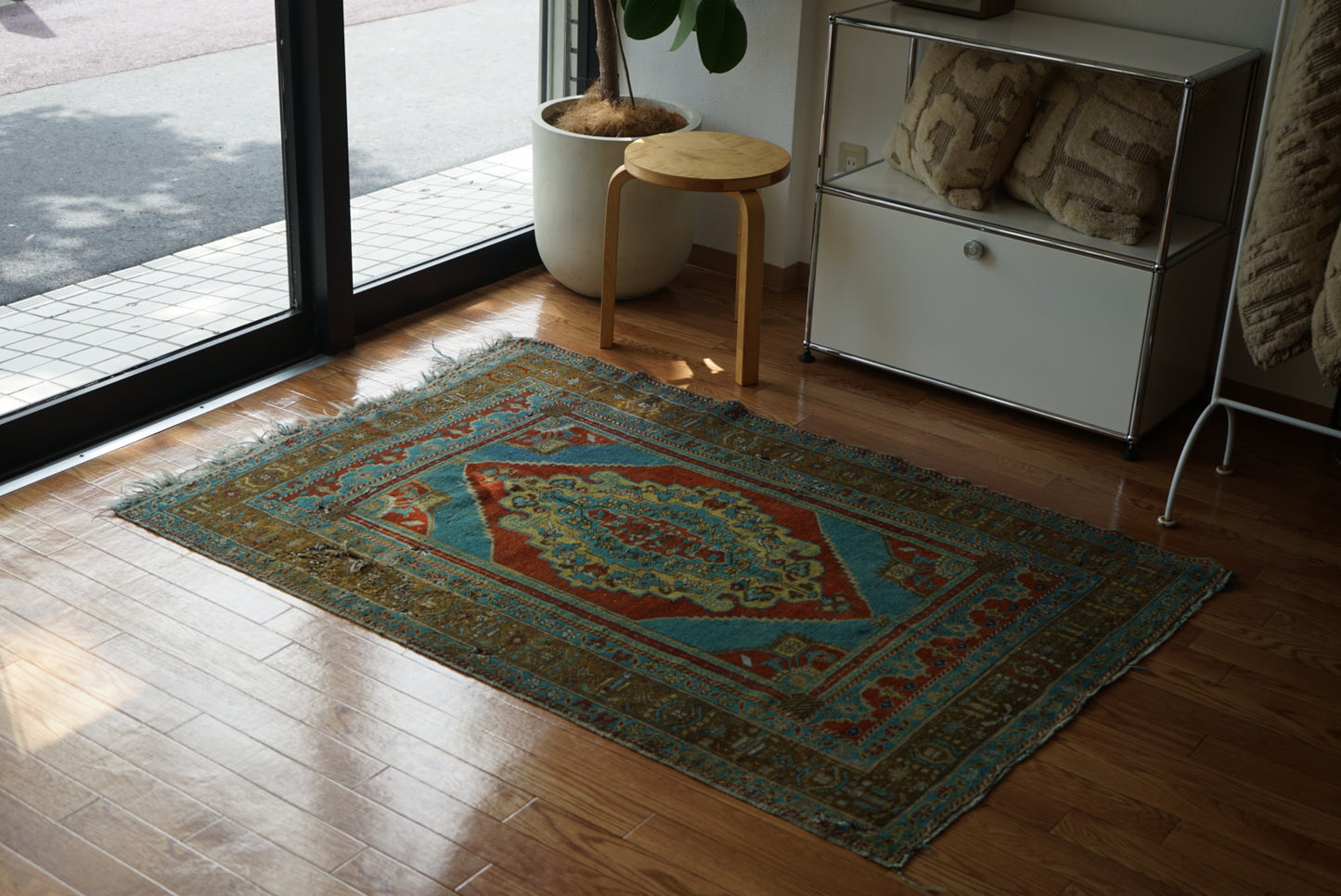 Türkiye Old Oushak Shabby Turquoise Medallion 162 × 109 cm No.TR25333