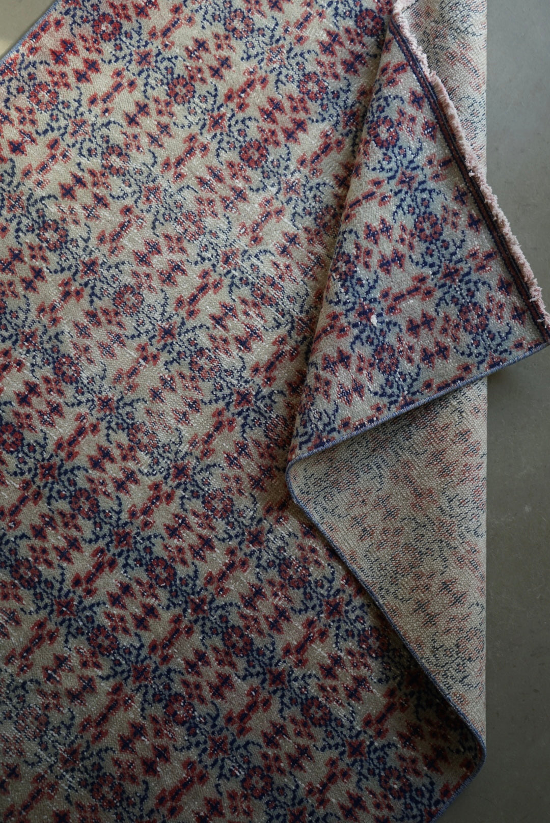 Türkiye Old Isparta Beige , Red , Navy Runner 1970年代 262 × 130 cm No.TR25263