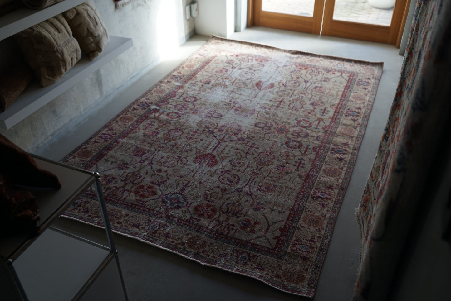 Türkiye Old Isparta Pink Beige 1970年代 250 × 162 cm No.TR25228