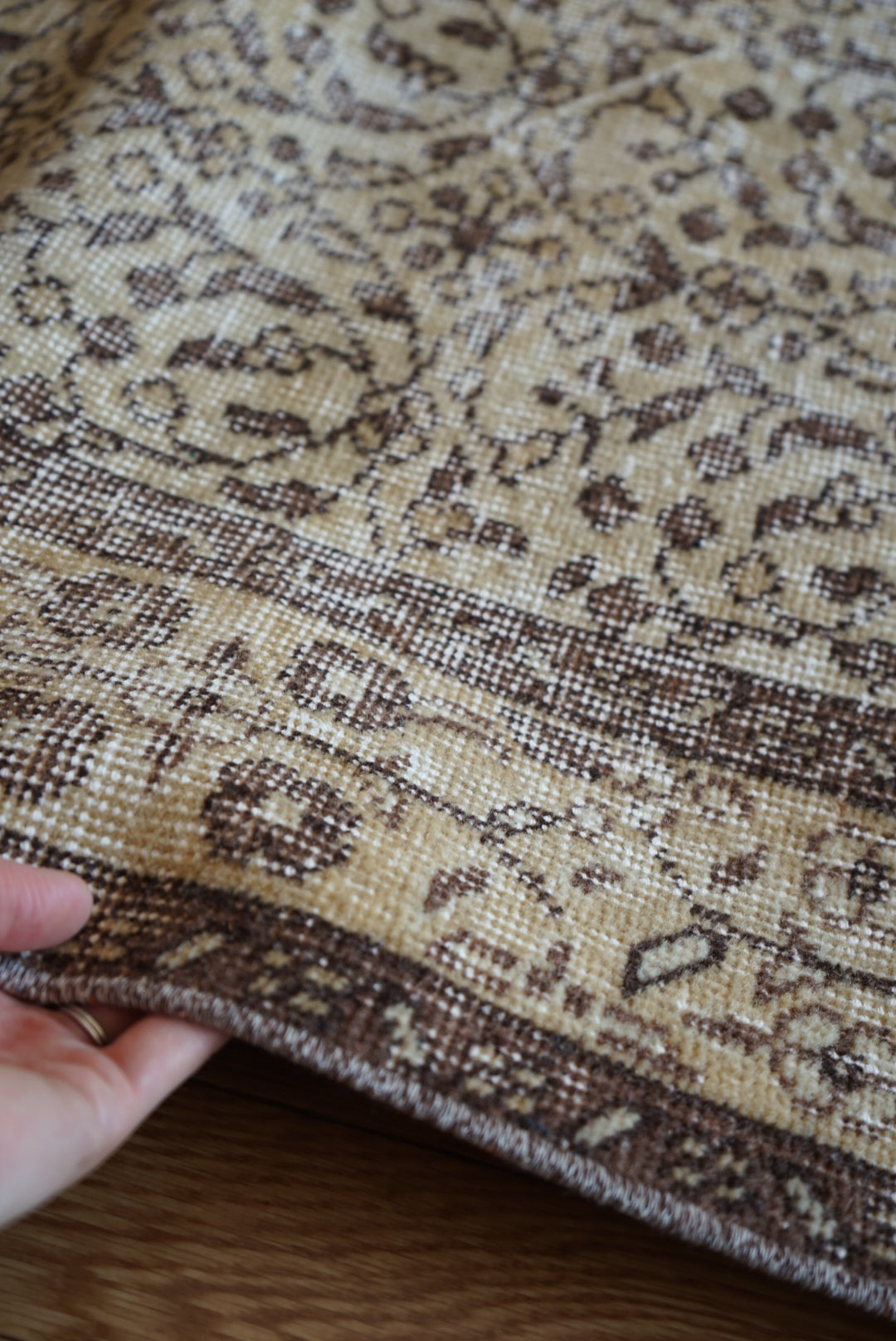 Türkiye Old Isparta Goldenbeige , Brown 1970年代 263 × 162 cm No.TR25404