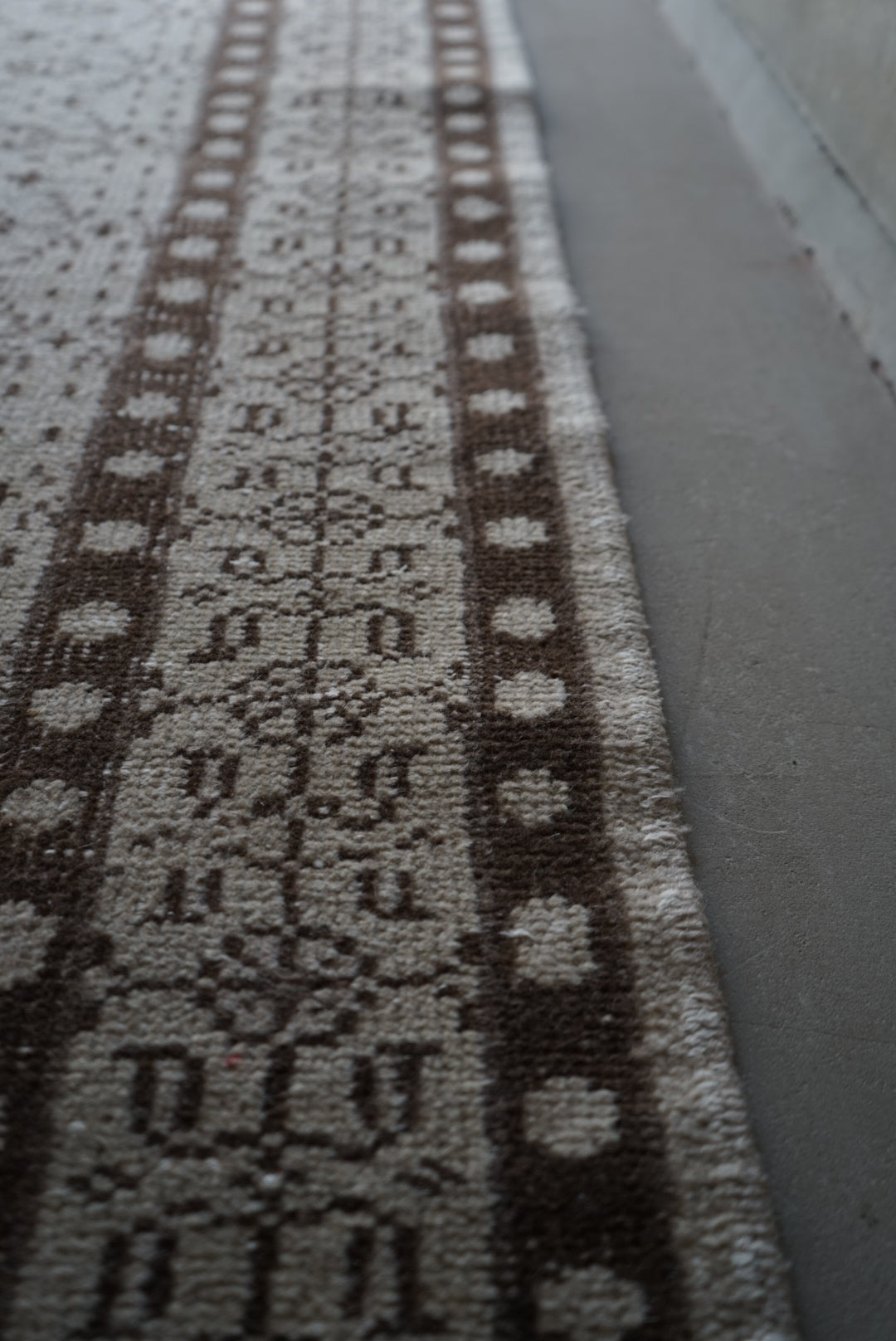 Türkiye Old Isparta Beige 1970年代 250 × 157 cm No.TR25227