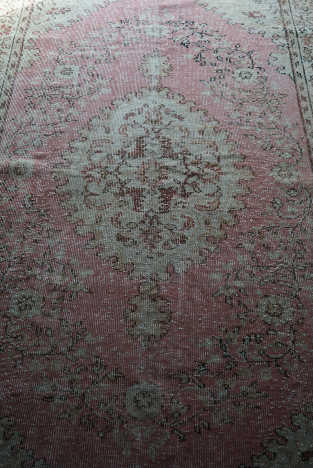 Türkiye Old Isparta Pink 1970年代 312 × 182 cm No.TR25266