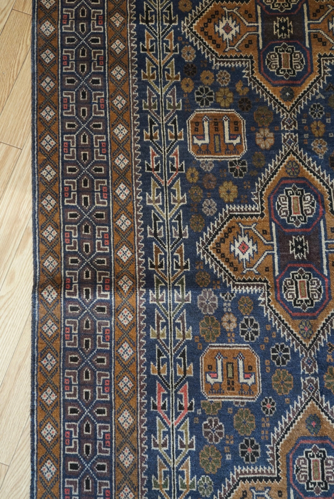Afghanistan Old Baluch Adraskand Navy 1980年代 207 × 118 cm  No.AF2542 / 国内送料無料・羊毛手織り絨毯