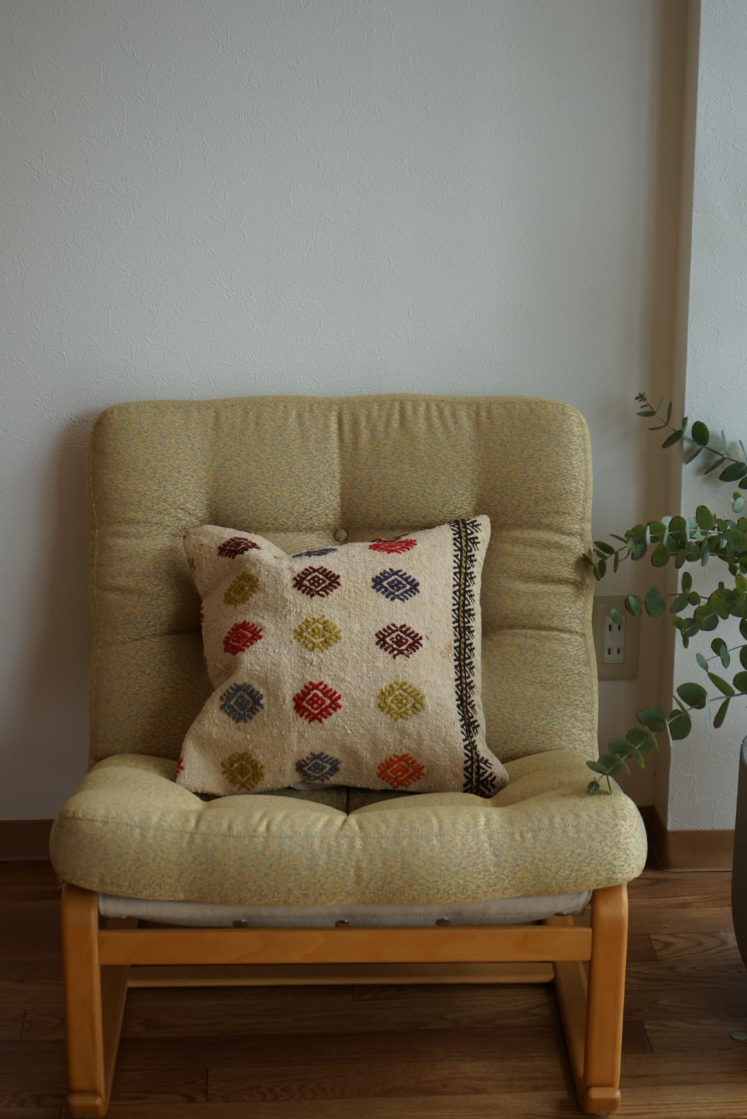 Türkiye Old Kilim Cushion Cover Beige Colorful 40 × 40 cm No.TR25443