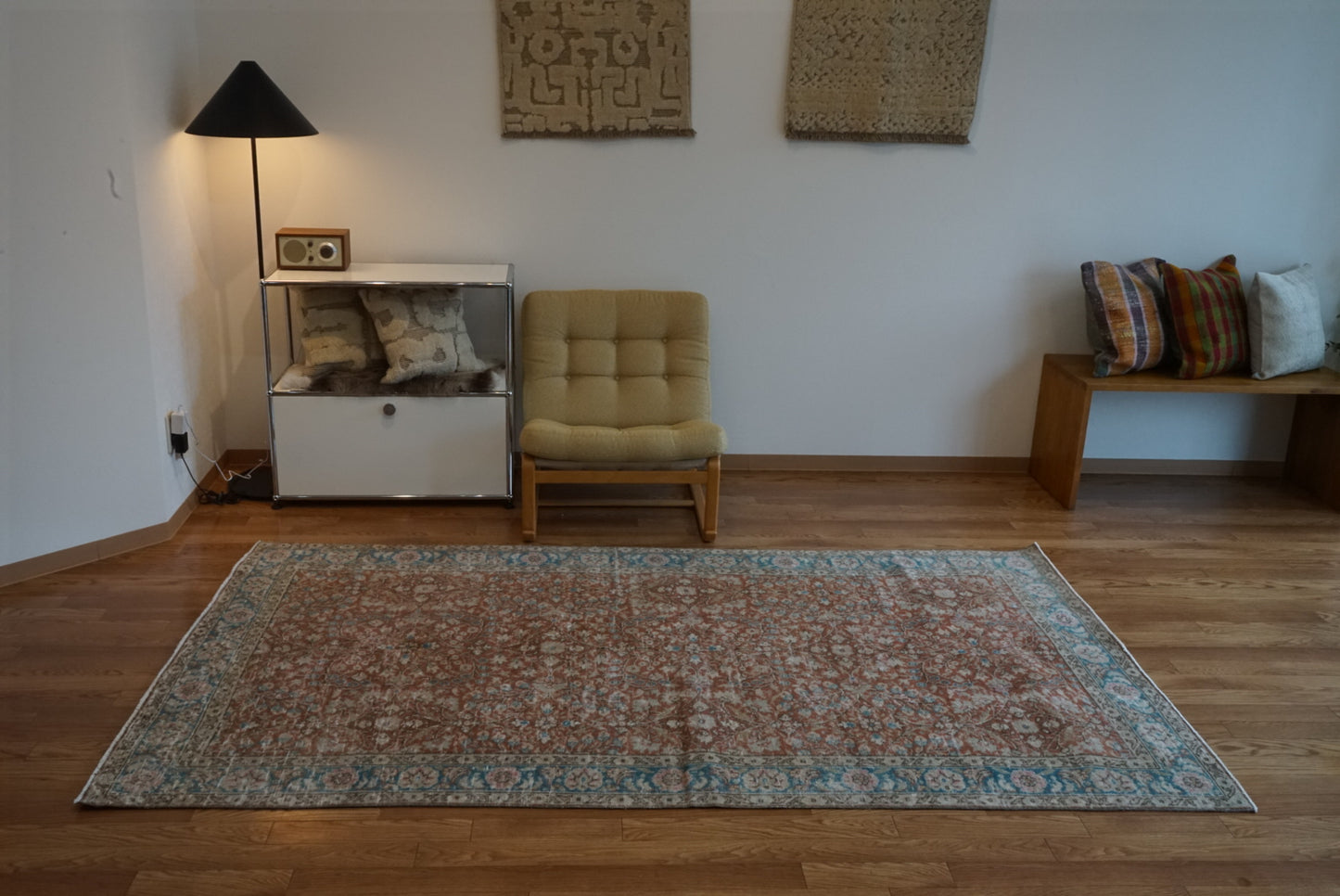 Türkiye Old Isparta Red , Turquoise Blue Floral 1970年代 242 × 137.5 cm No.TR25439
