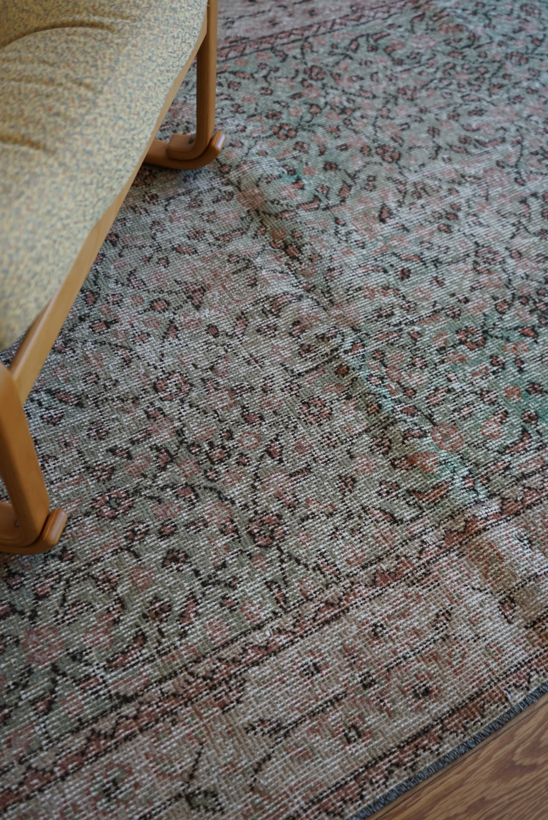 Türkiye Old Isparta Beige , Green 1970年代 203.5 × 114.5 cm No.TR25431