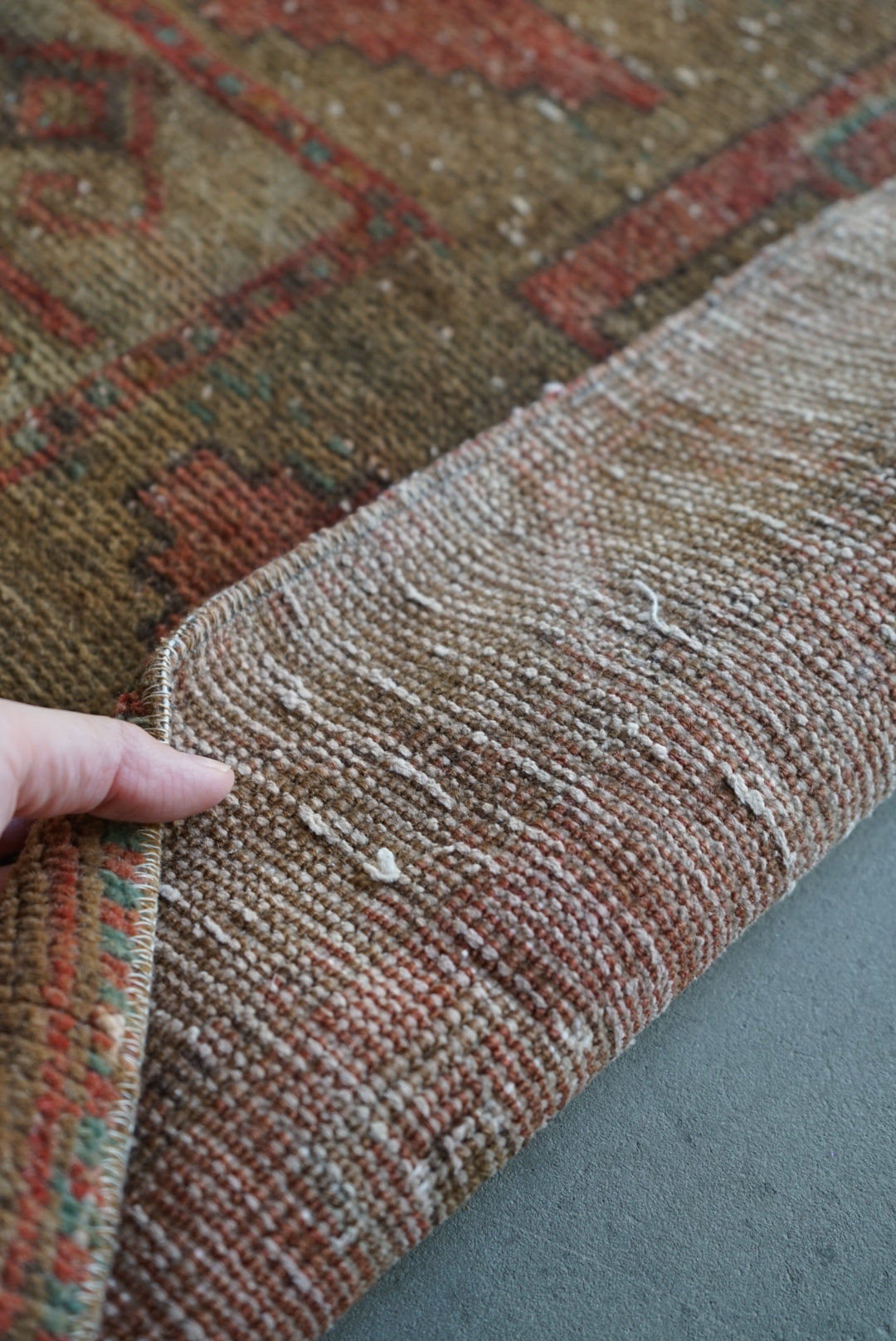 Türkiye Old Oushak Orange Small size 1970年代 118 × 100 cm No.TR25247