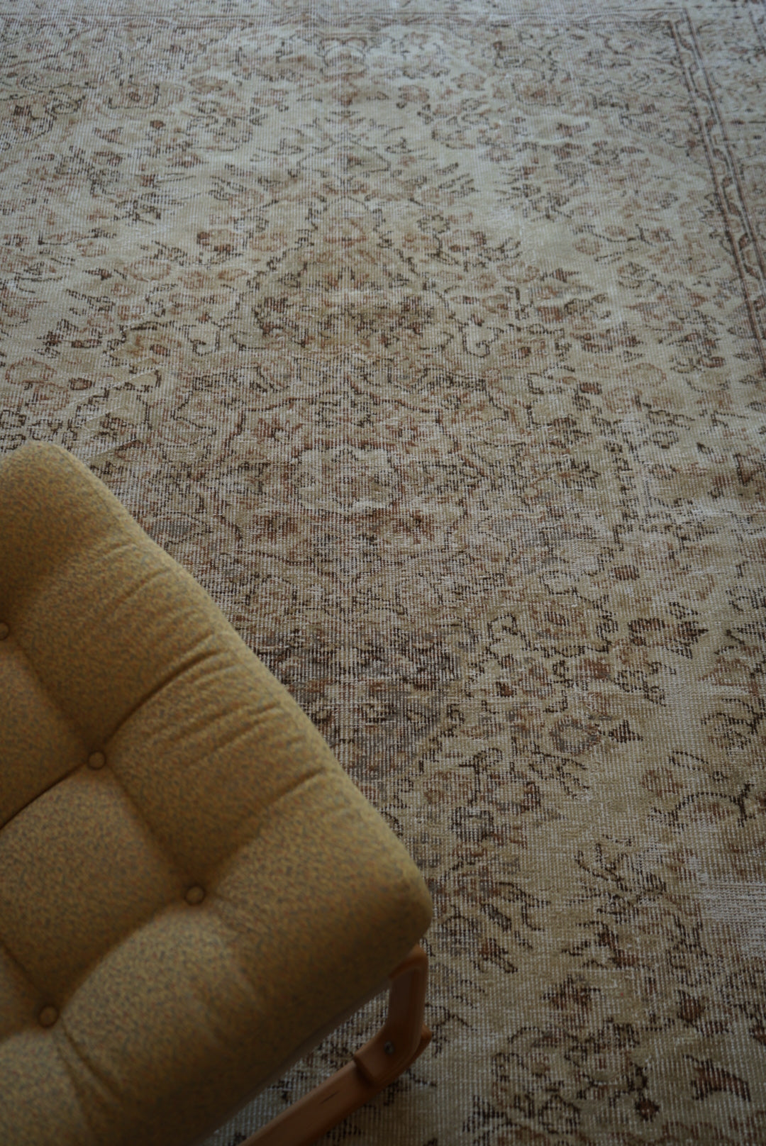Türkiye Old Isparta Medallion Sweet Beige 1960年代 262.5 × 159.5 cm No.TR25401