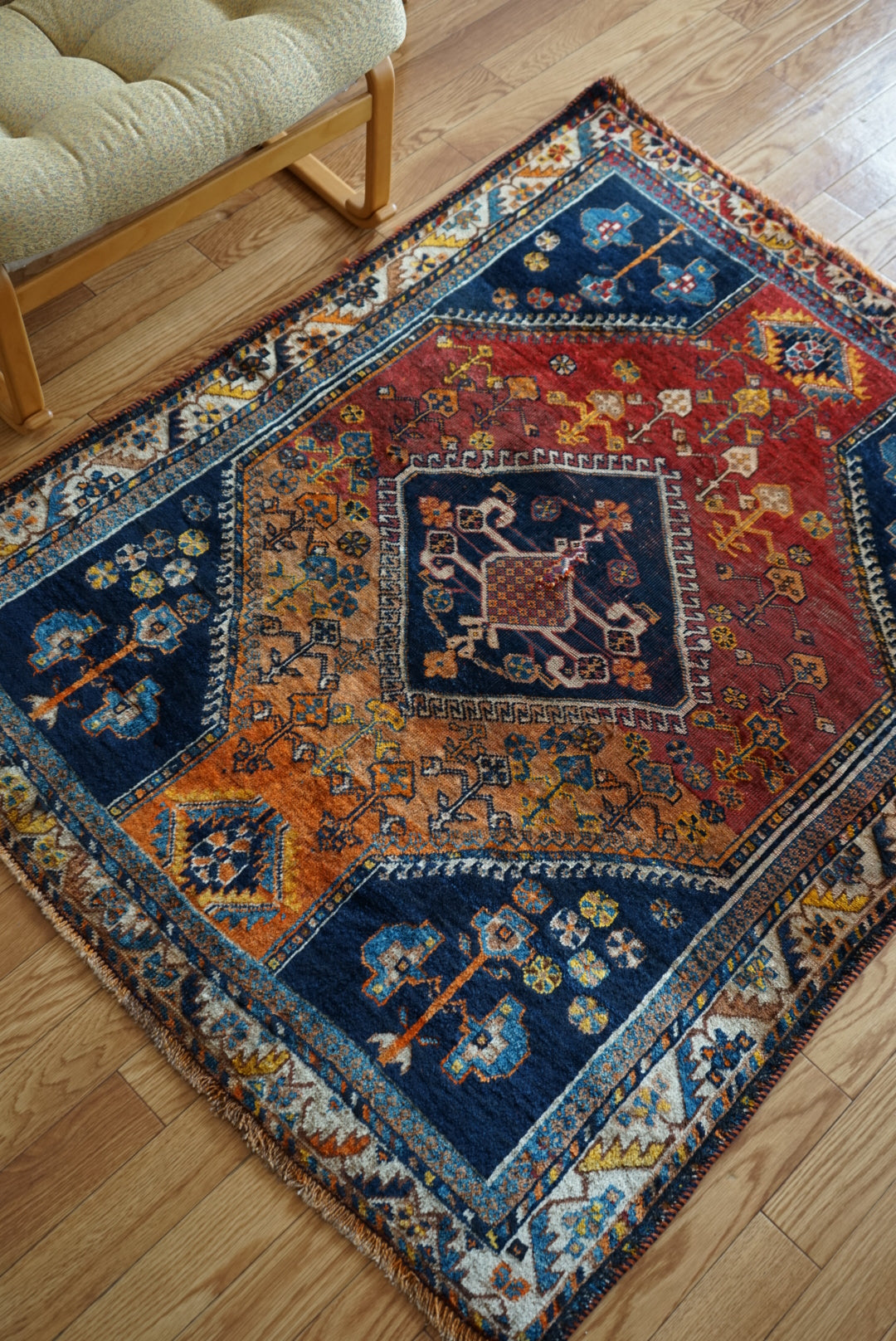 店頭販売 IRAN ANTIQUE QASHQAI BOLVALDI 1860年代 136 × 108 cm / 4'4" × 3'5" ft