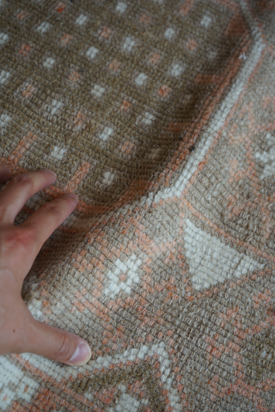 Türkiye Old Oushak Pale Orange 1970年代 85 × 70 cm No.TR25411