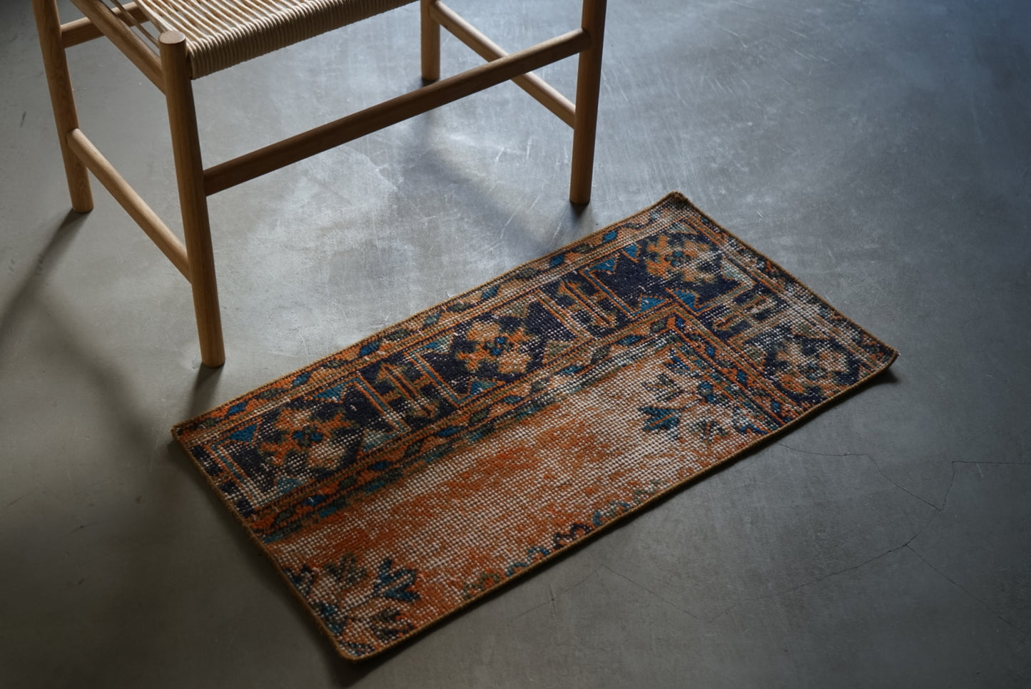 TURKEY VINTAGE SMALL RUG 80 × 42 cm No.TR25162