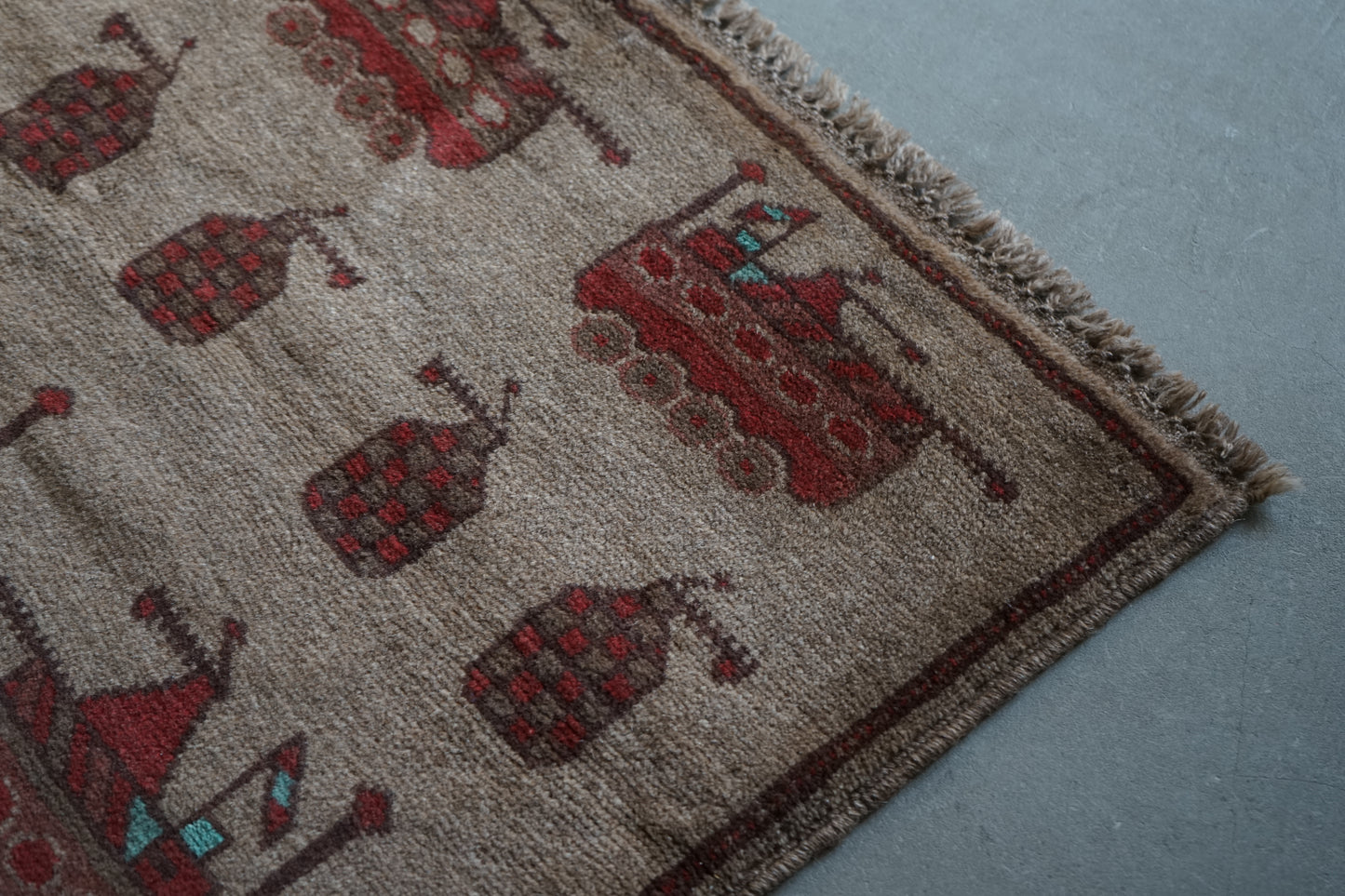 AFGHANISTAN VINTAGE WAR RUG 1980年代 149× 90 cm No.AF2512