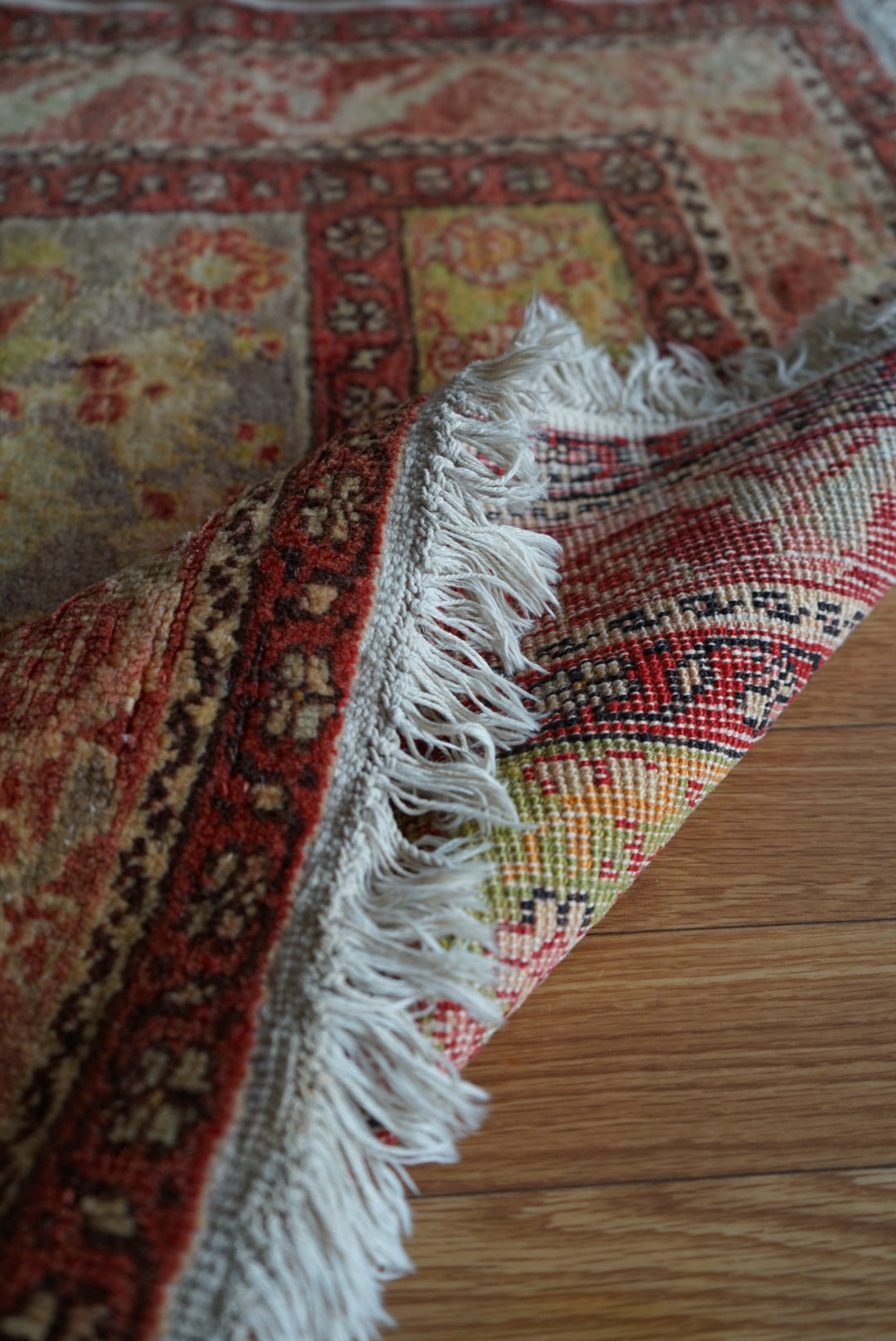 Tribal rug Türkiye Old Kayseri Prayer 1980年代 165 × 112 cm No.TR25535 / 国内送料無料・羊毛手織り絨毯