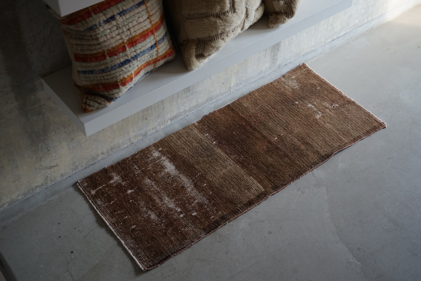 Türkiye Old Oushak Brown Runner size 1970年代 114 × 47 cm No.TR25250