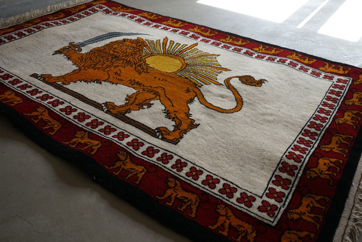 IRAN NEW SHIRAZ QASHQAI LION GABBEH 160 × 102 cm