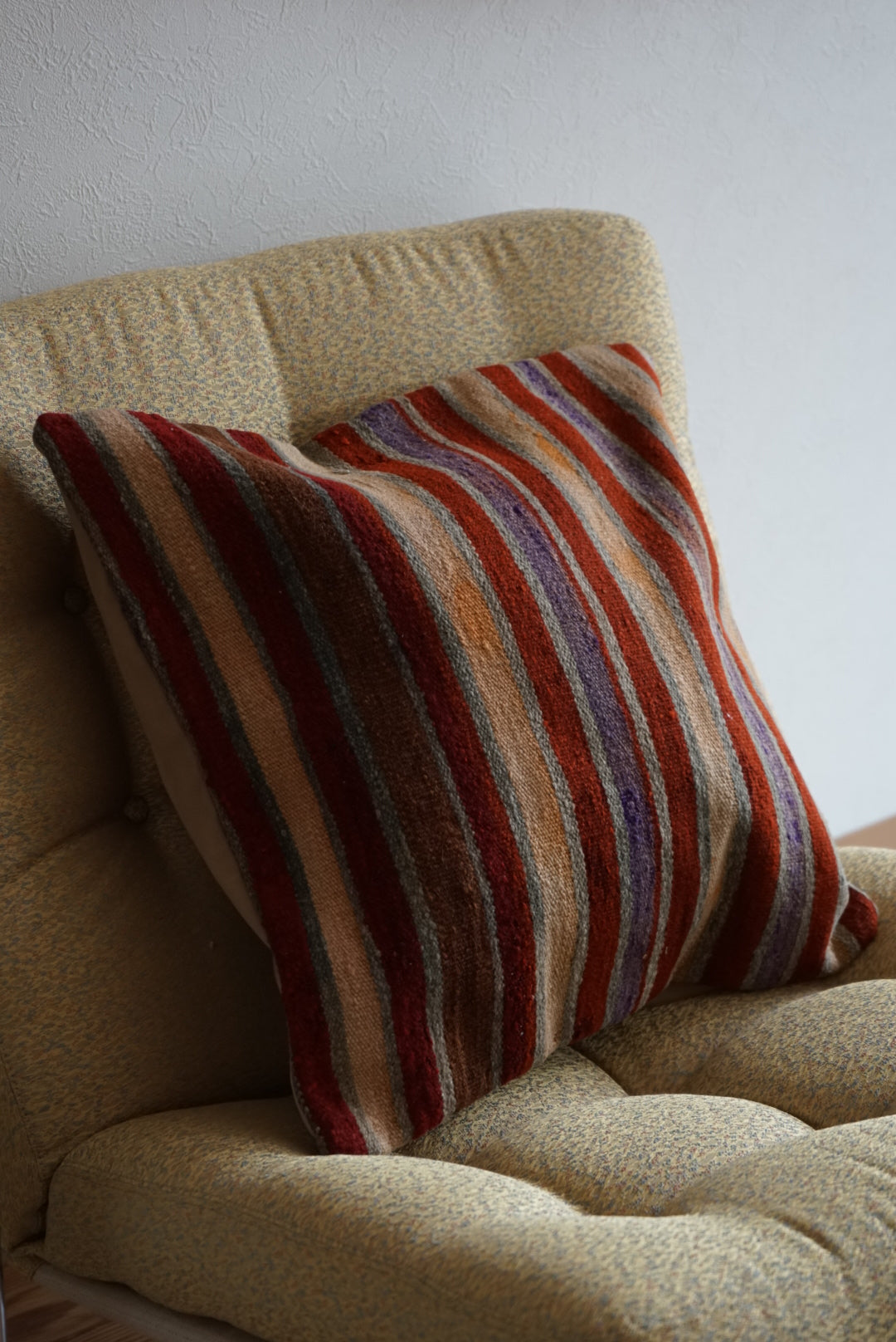 Türkiye Old Kilim Cushion Cover Mix Color Stripe Design 45 × 45 cm No.TR25535 / 送料無料・羊毛手織りキリム