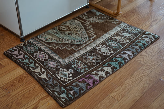 TURKEY VINTAGE SMALL BROWN RUG 93.5 × 70 cm No.TR25167
