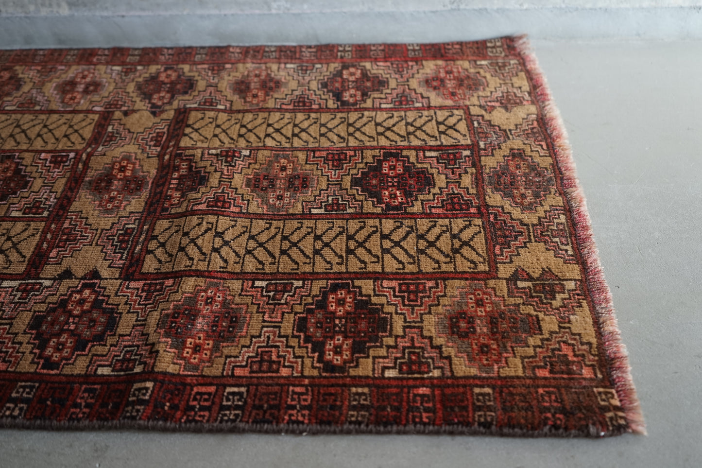 AFGHANISTAN OLD TURKMEN PARDA 1955年代 103 × 71 cm No.AF2514