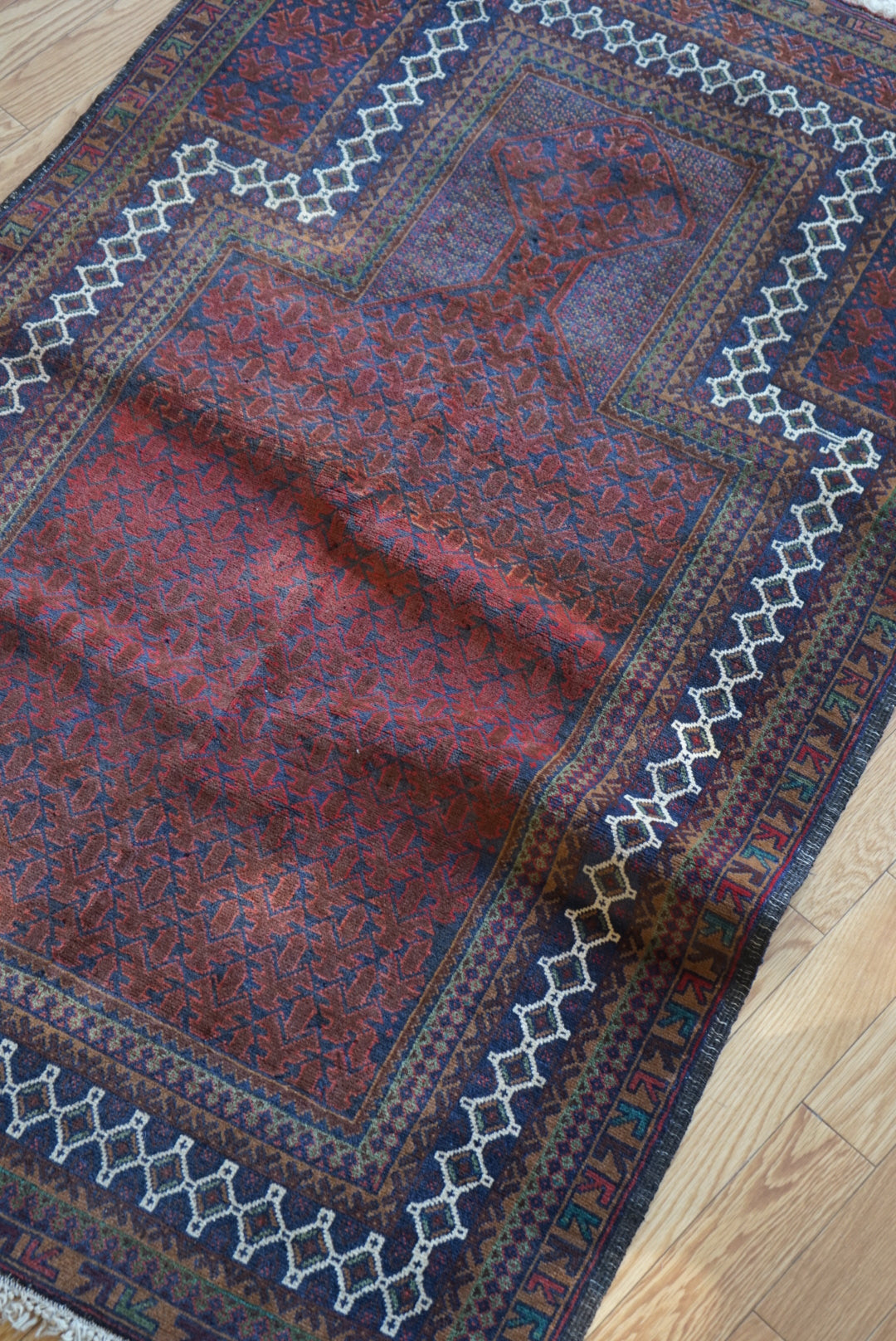 Afghanistan Old Baluch Prayer Rug 1970年代 155 × 100 cm  No.AF2541 / 国内送料無料・羊毛手織り絨毯